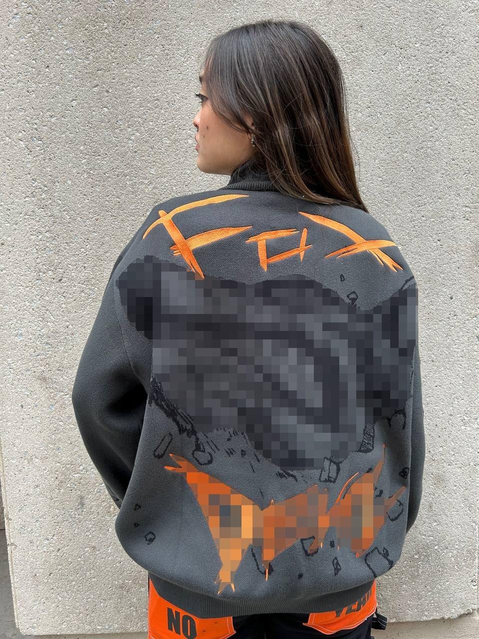 "Soul Binds" Knit-IYAMIUIO