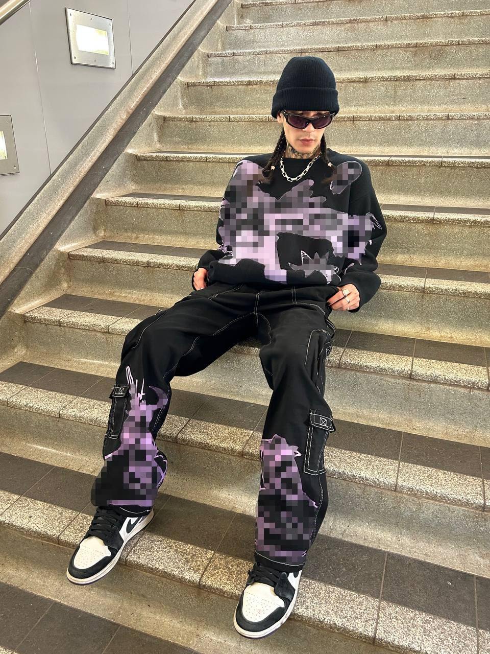 "Weapon Partners" Knit Black-IYAMIUIO