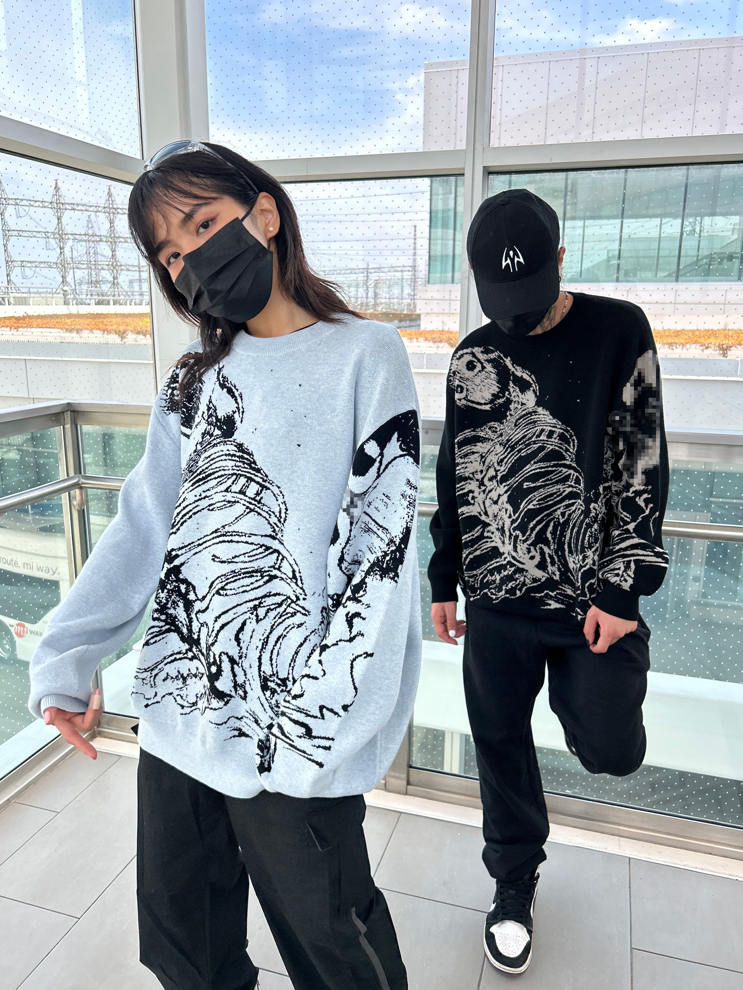 "Rumbling" Knit Gray-IYAMIUIO