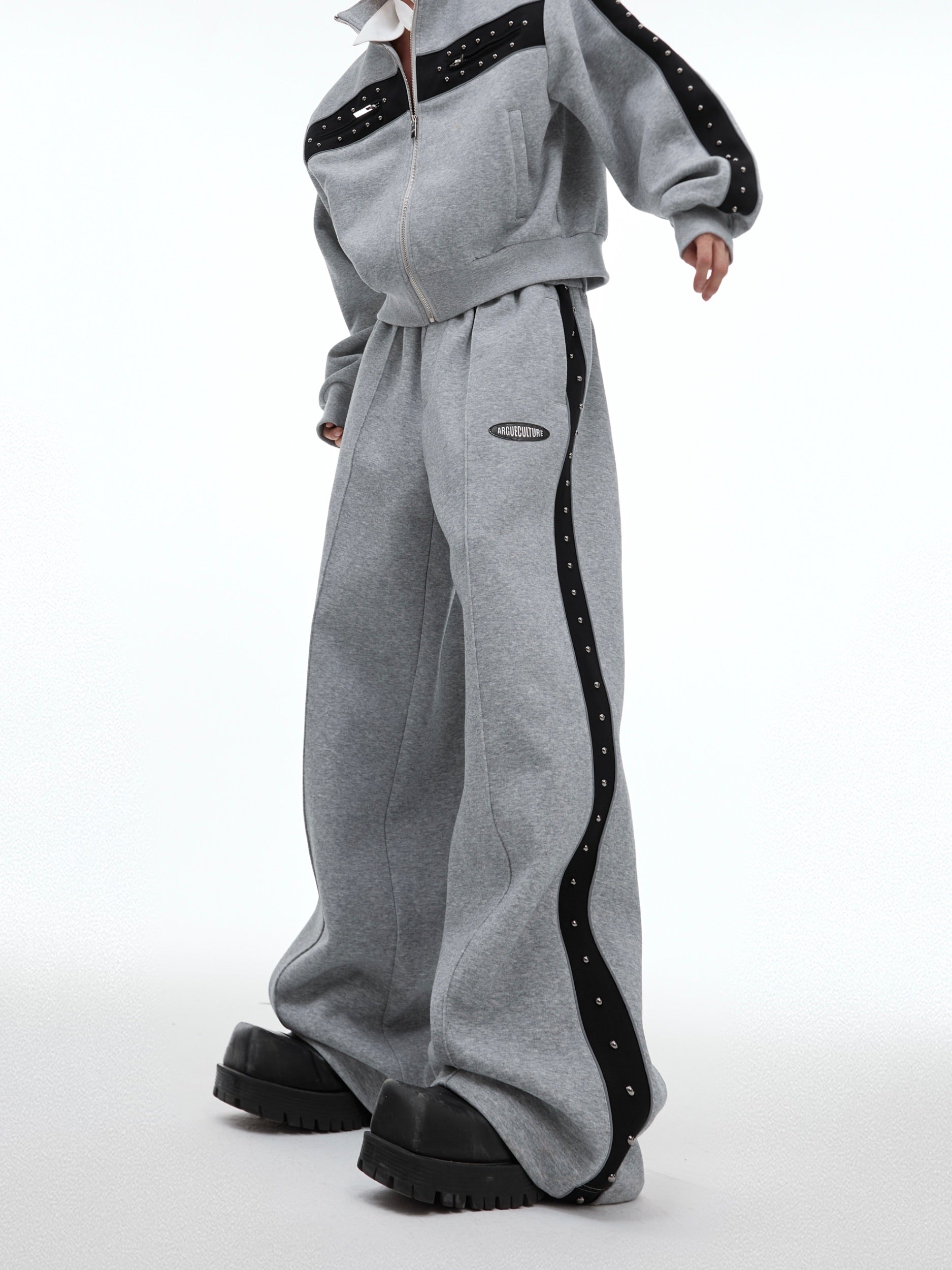 【24s Oct.】Metal Rivet Casual Silhouette Short Hoodie + Casual Pants-IYAMIUIO