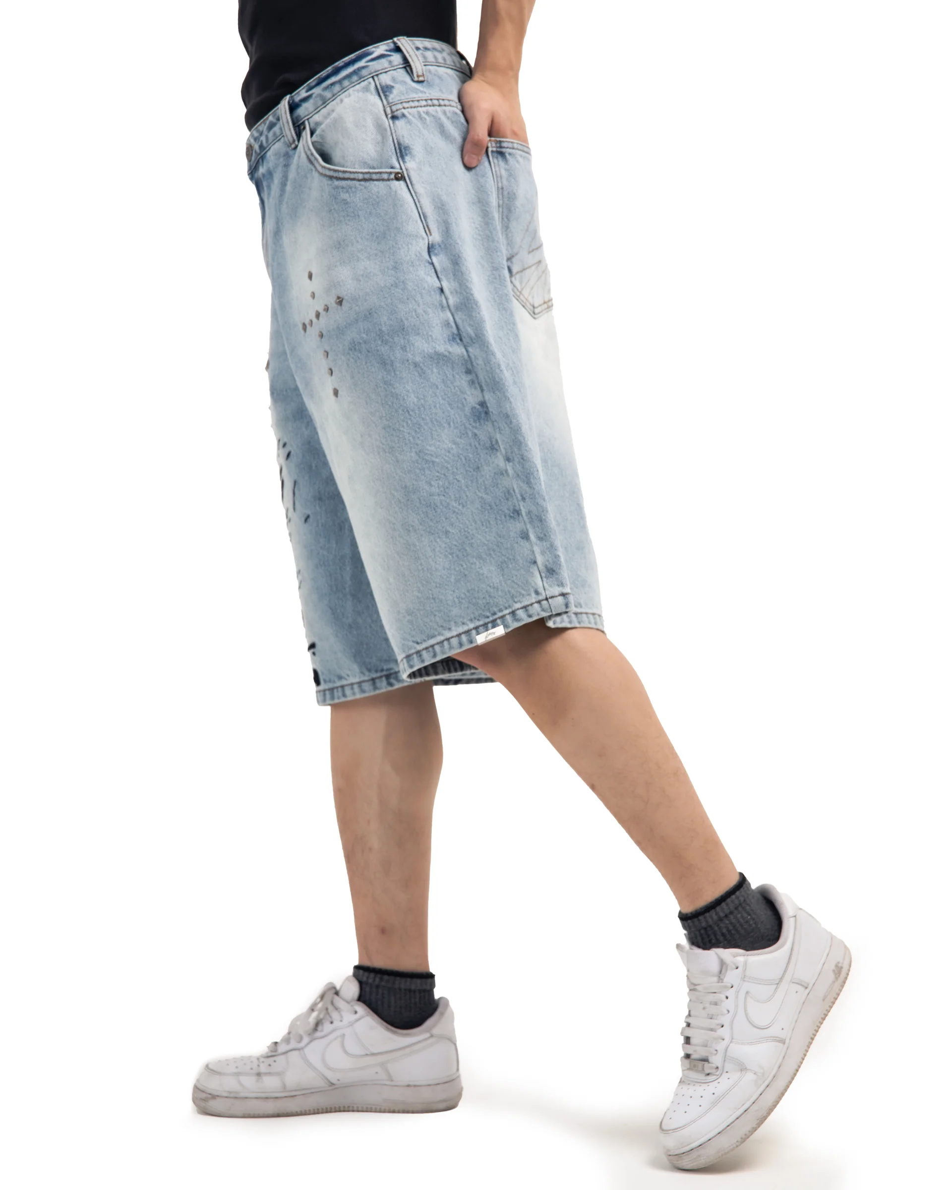 Fangs Studded Shorts-IYAMIUIO