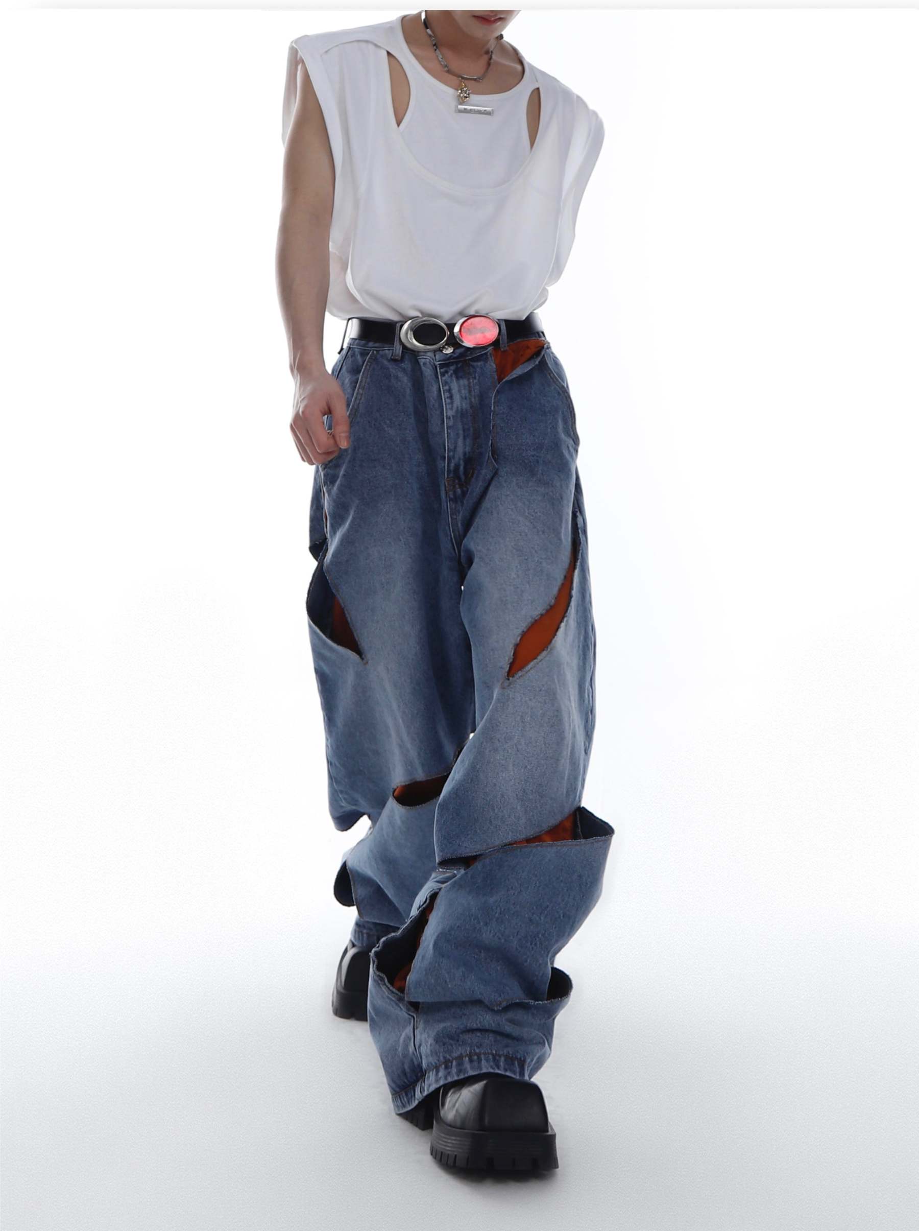 【23s Feb.】Knife Cut Style Jeans