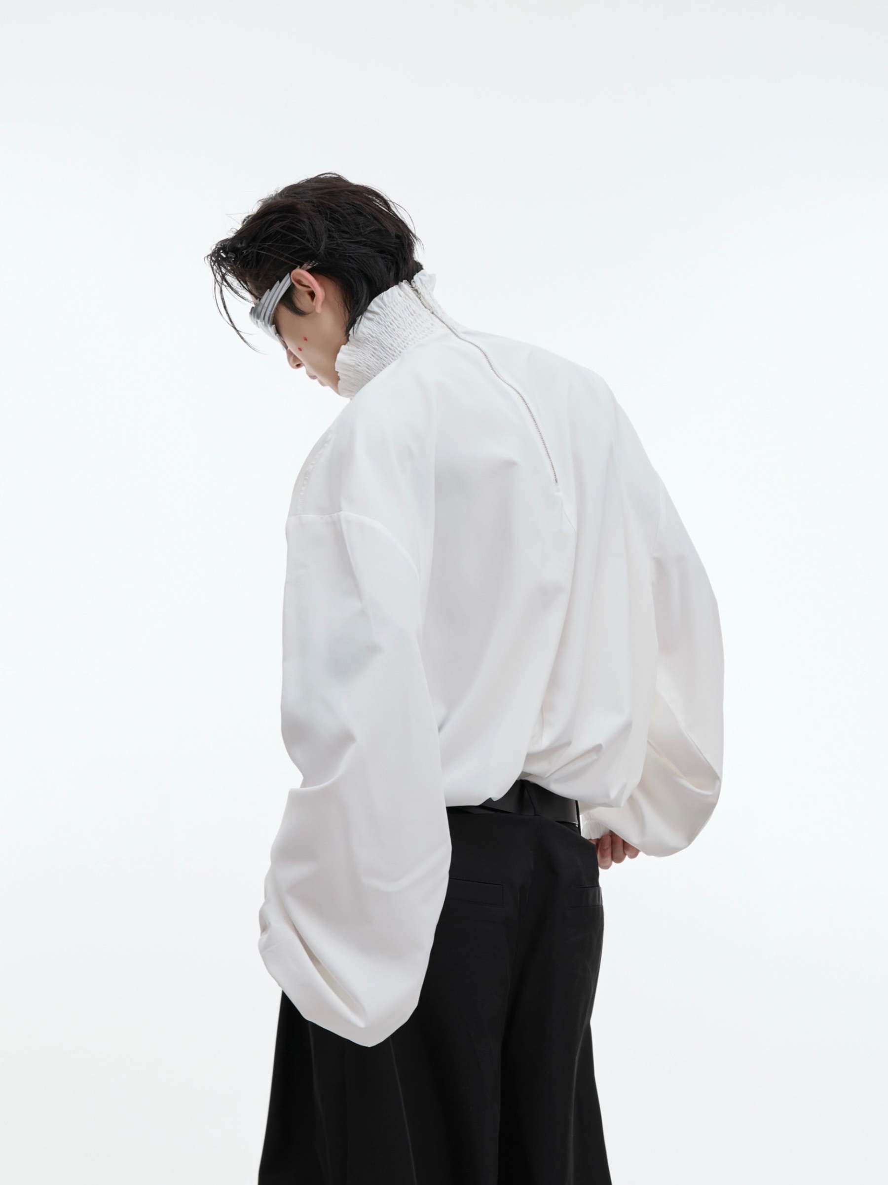 【24s Oct.】High Collar Pleated Loose Lace Shirt-IYAMIUIO
