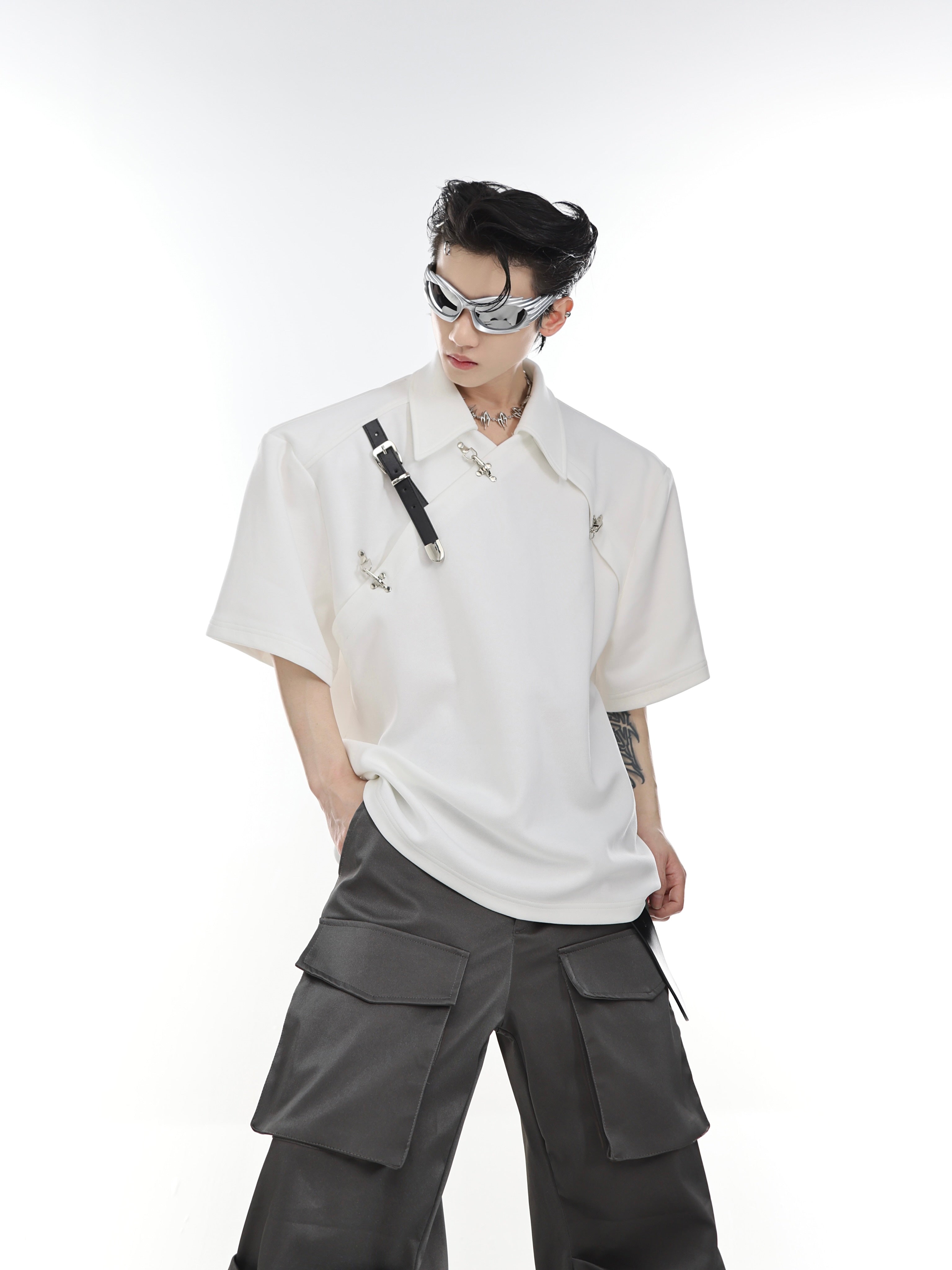 【23s Jun.】Belt Buckle Shoulder Pad T-shirt-IYAMIUIO