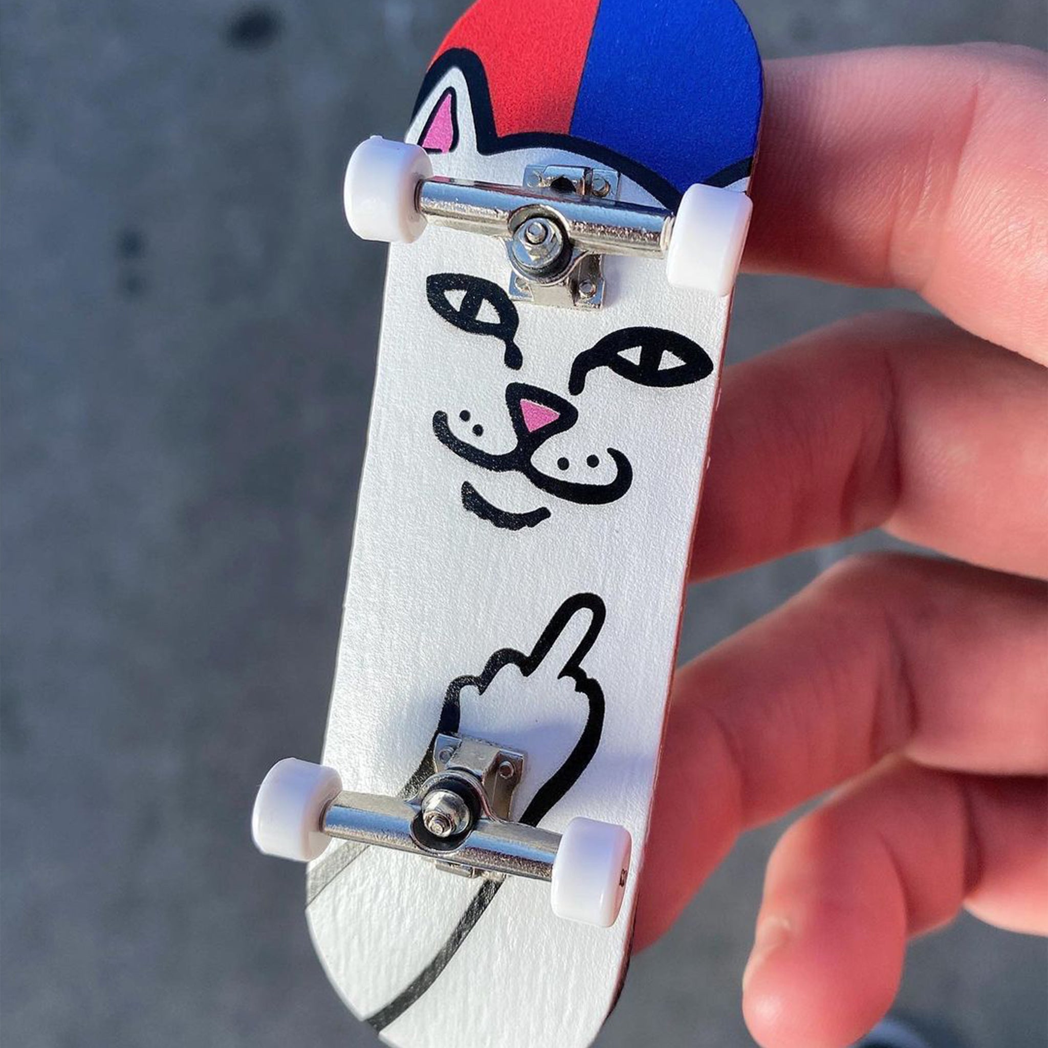 Lord Nermal Mini Skateboard (Red/Blue)-IYAMIUIO