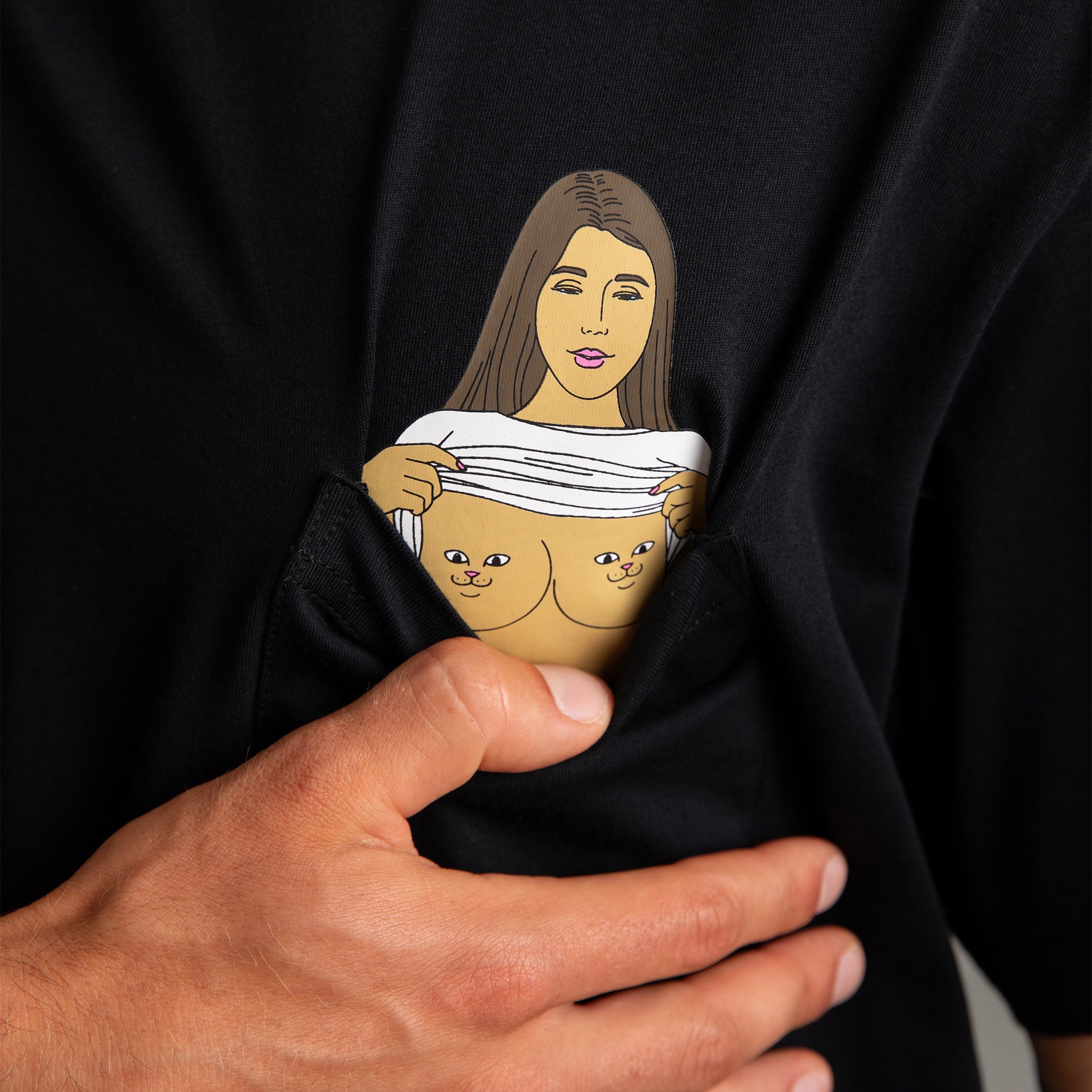 Flashing Kittys Pocket Tee (Black)-IYAMIUIO