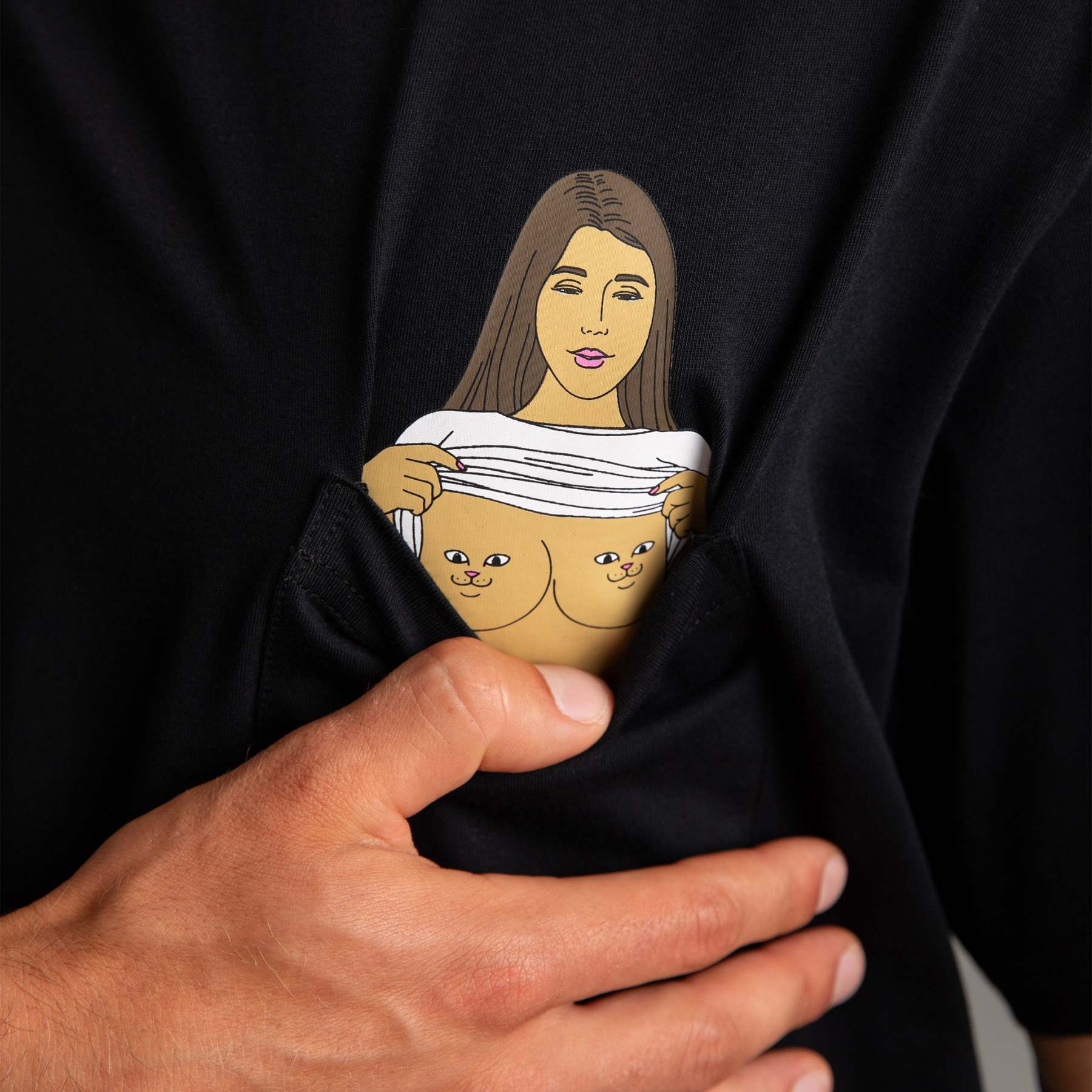 Flashing Kittys Pocket Tee (Black)-IYAMIUIO