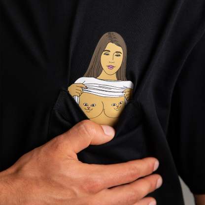 Flashing Kittys Pocket Tee (Black)-IYAMIUIO