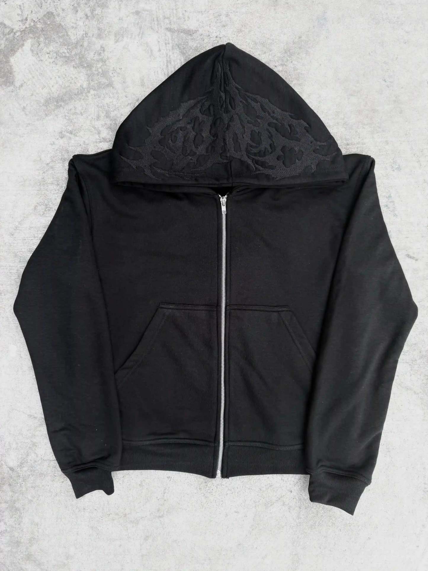 “Ghoul” ZIP-UP (Black)-IYAMIUIO