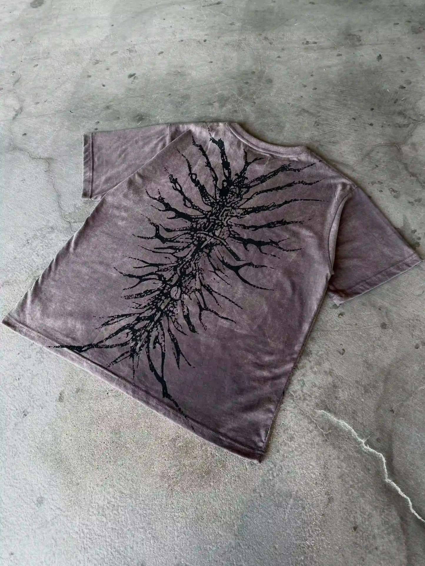 "Ghoul" T-Shirt (Dark Grey)-IYAMIUIO