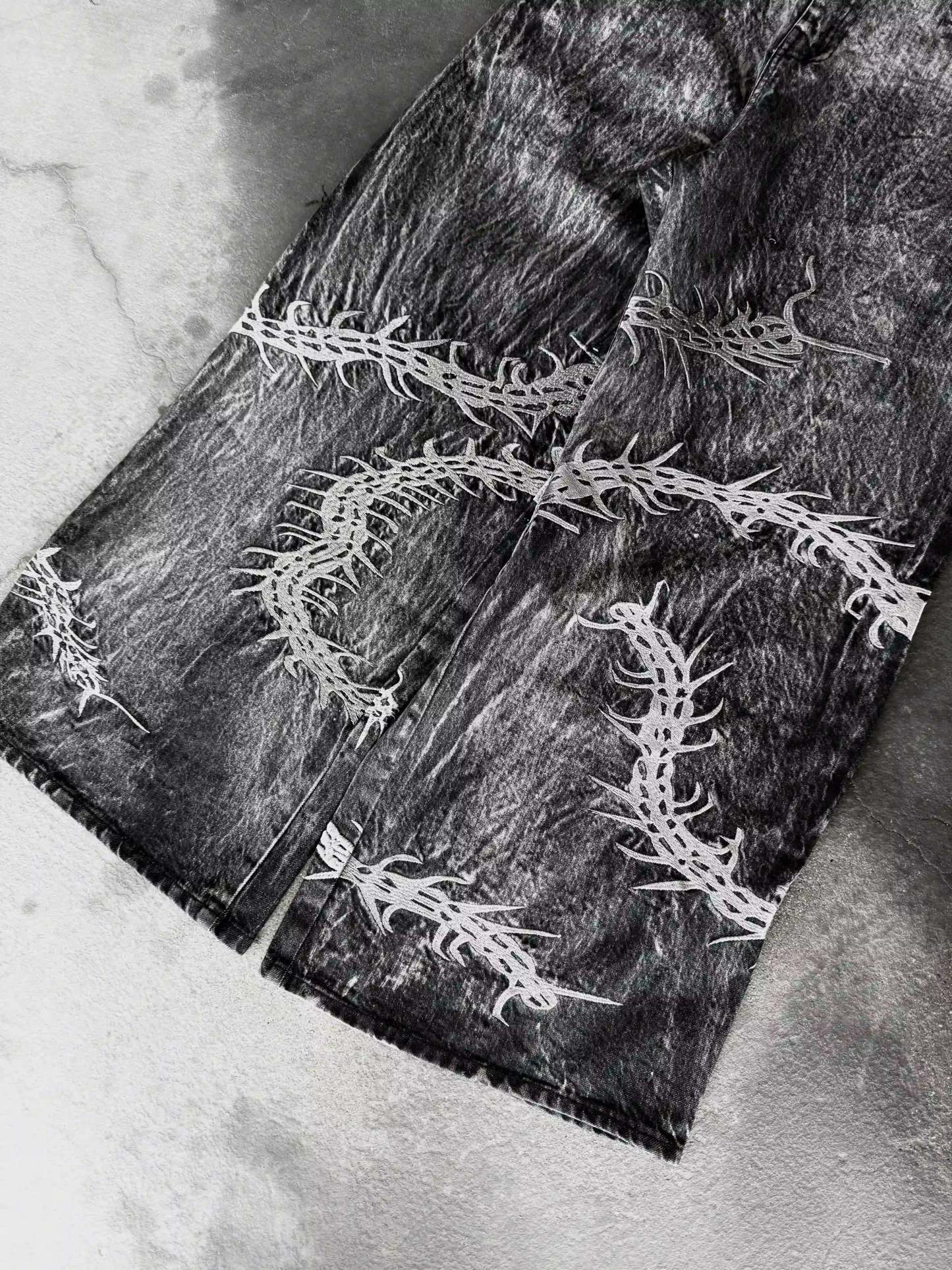 “Ghoul” Jeans-IYAMIUIO