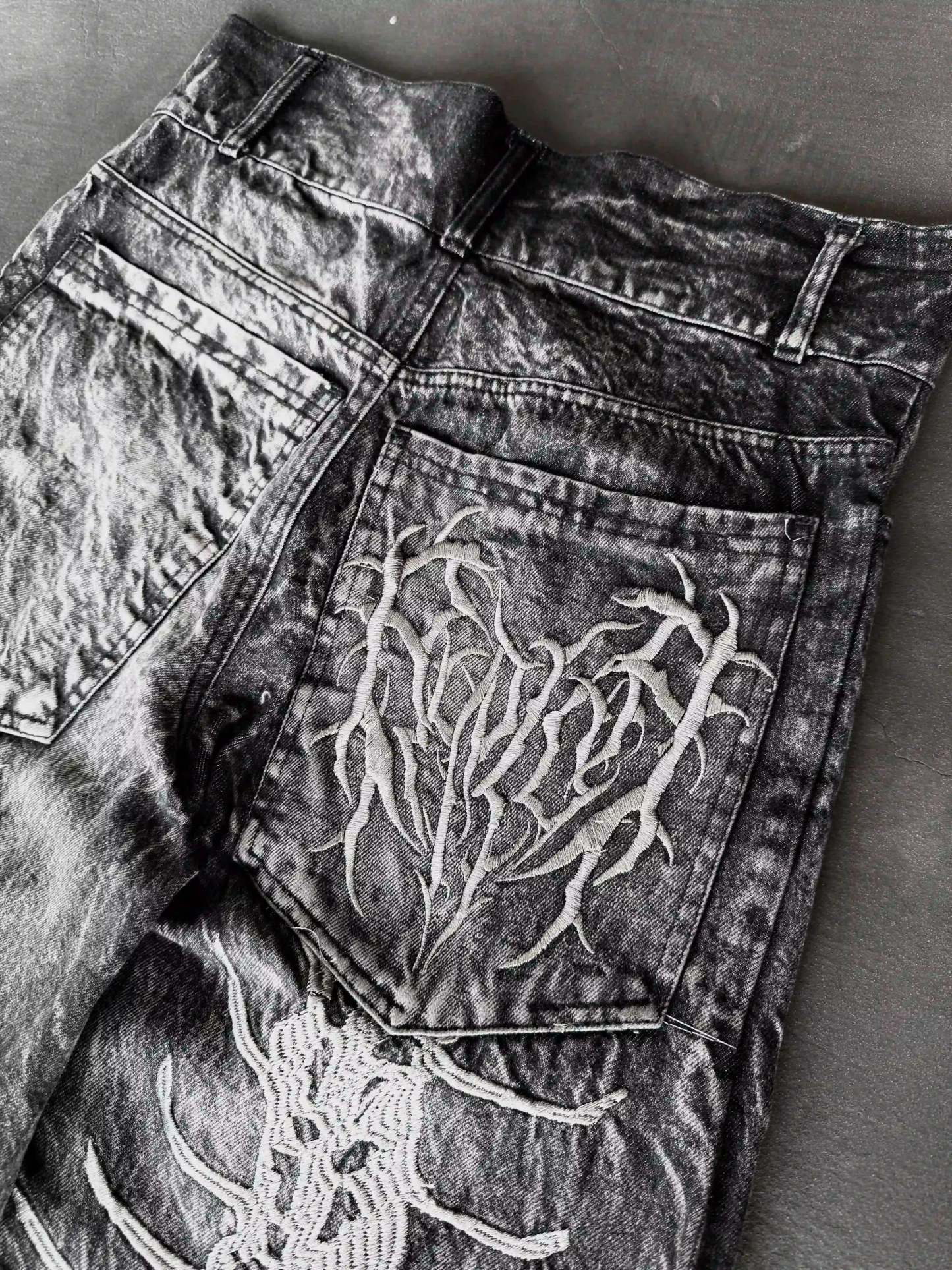 “Ghoul” Jeans-IYAMIUIO