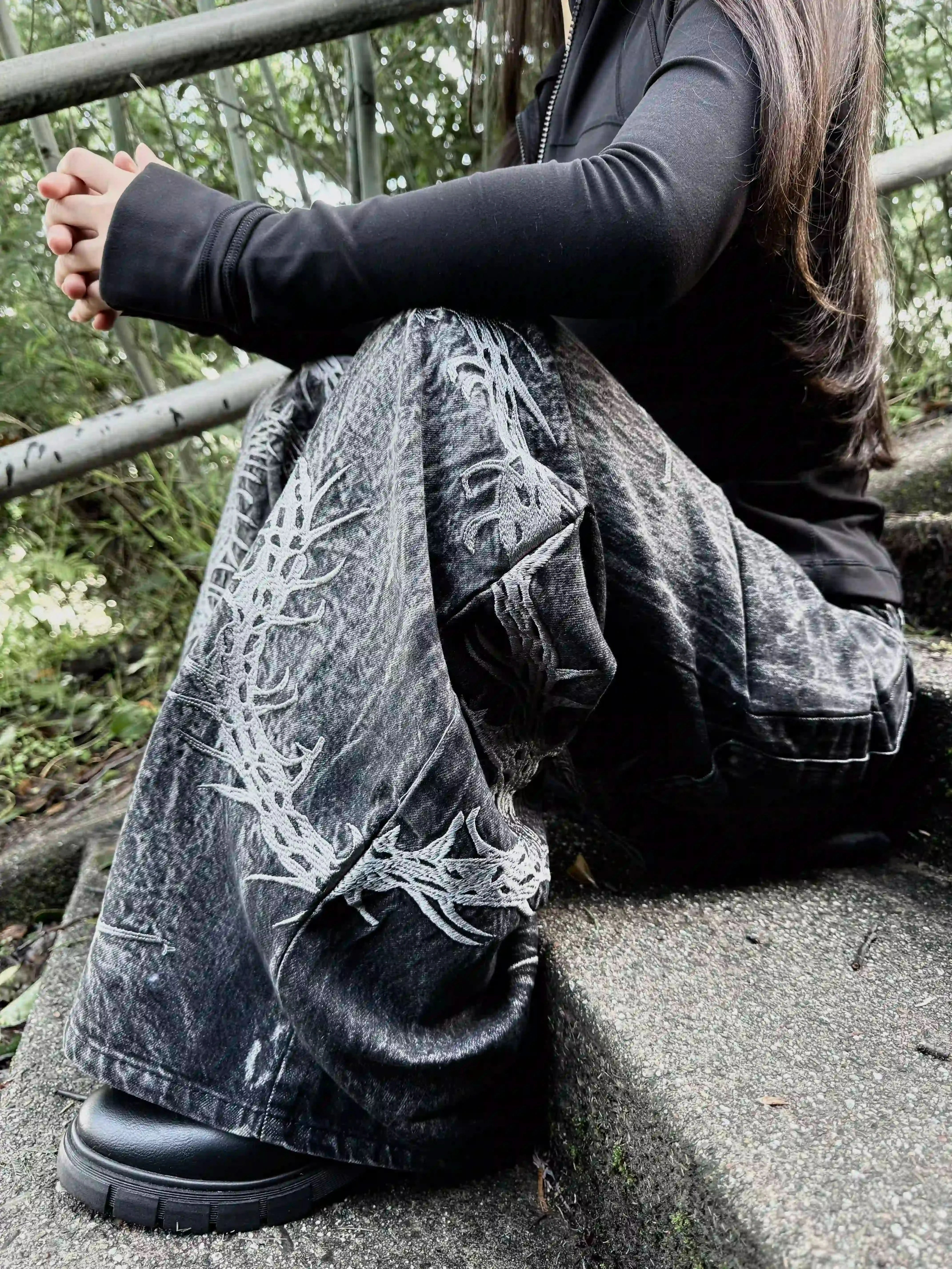 “Ghoul” Jeans-IYAMIUIO