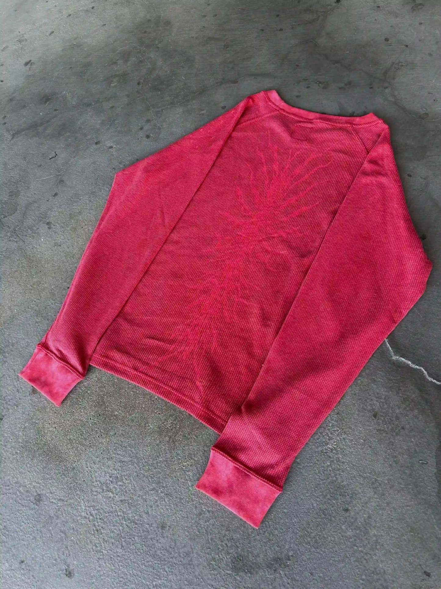 "Ghoul" Long-Sleeve (Light Red)-IYAMIUIO