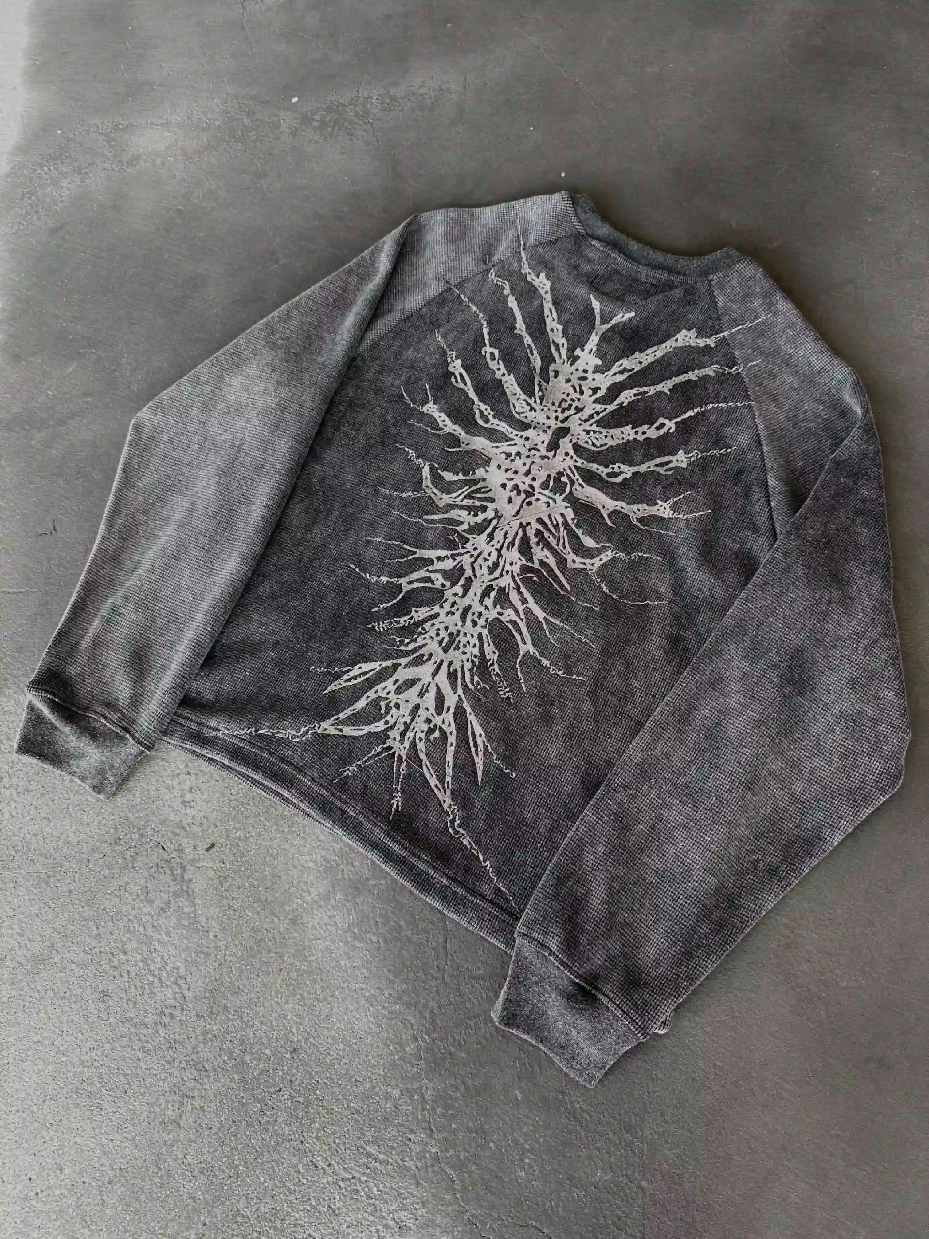 “Ghoul” Sweatshirt-IYAMIUIO