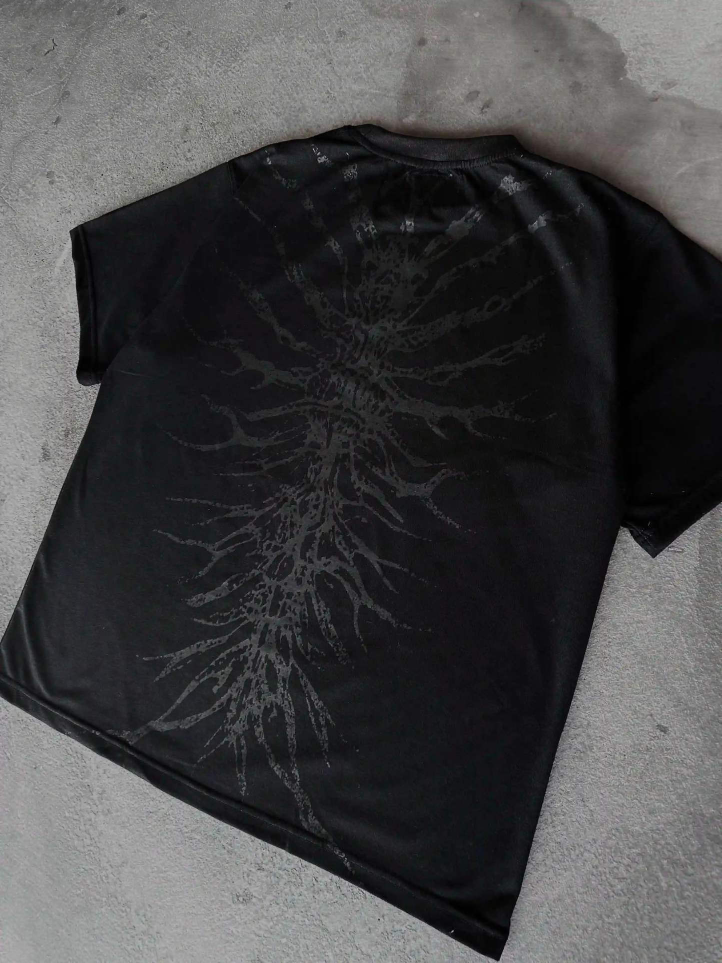 “Ghoul” T-Shirt (Onyx)-IYAMIUIO