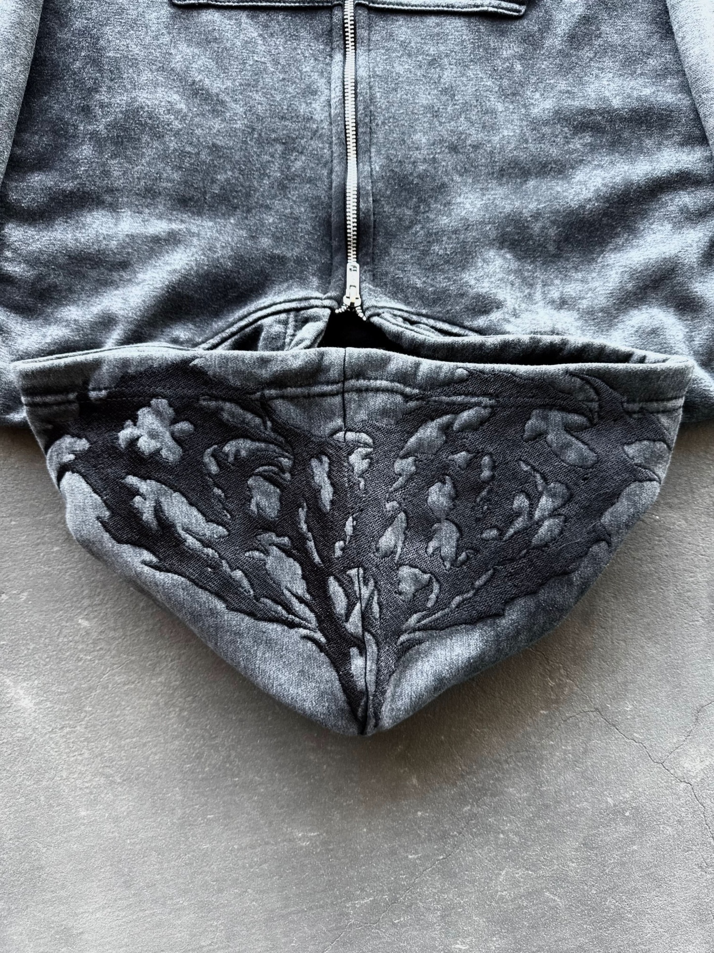 “Ghoul” HOODIE (Washed Black)-IYAMIUIO