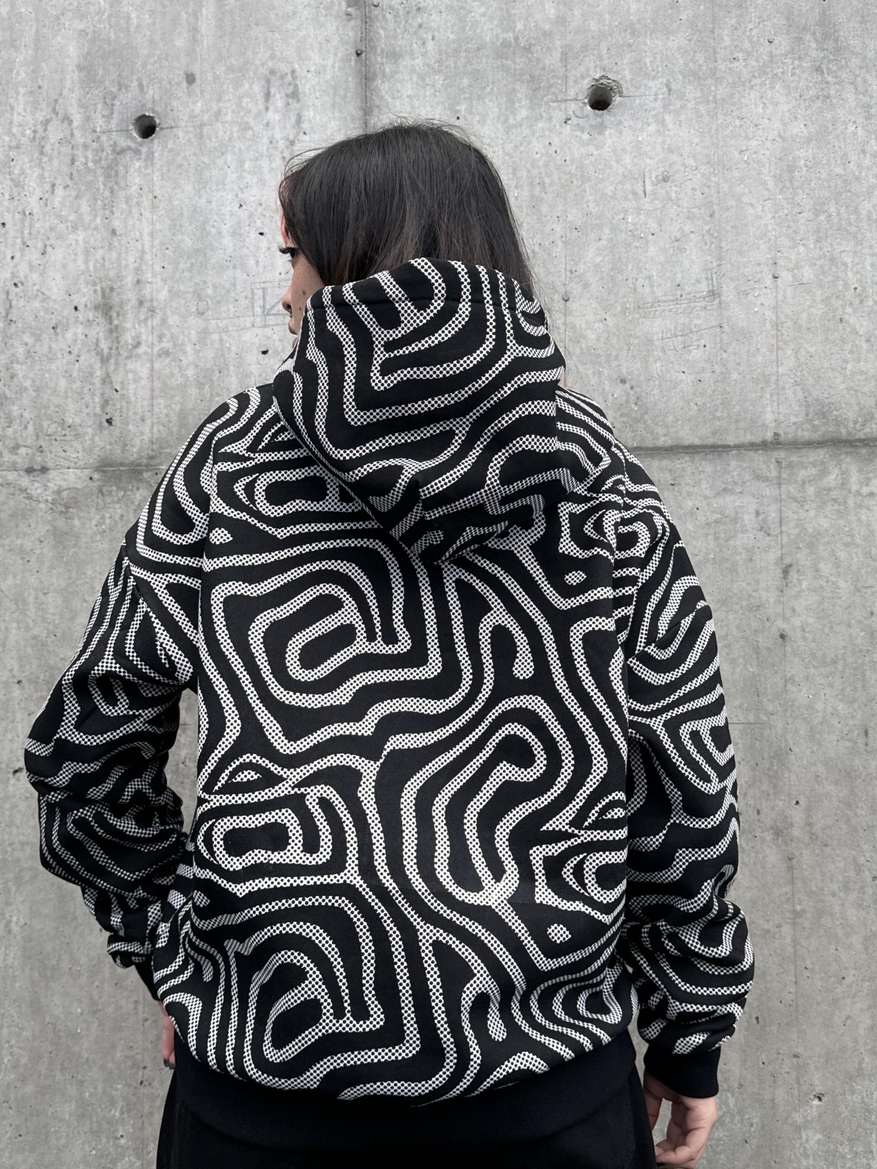 "Alien" Hoodie - LIMITED EDITION-IYAMIUIO