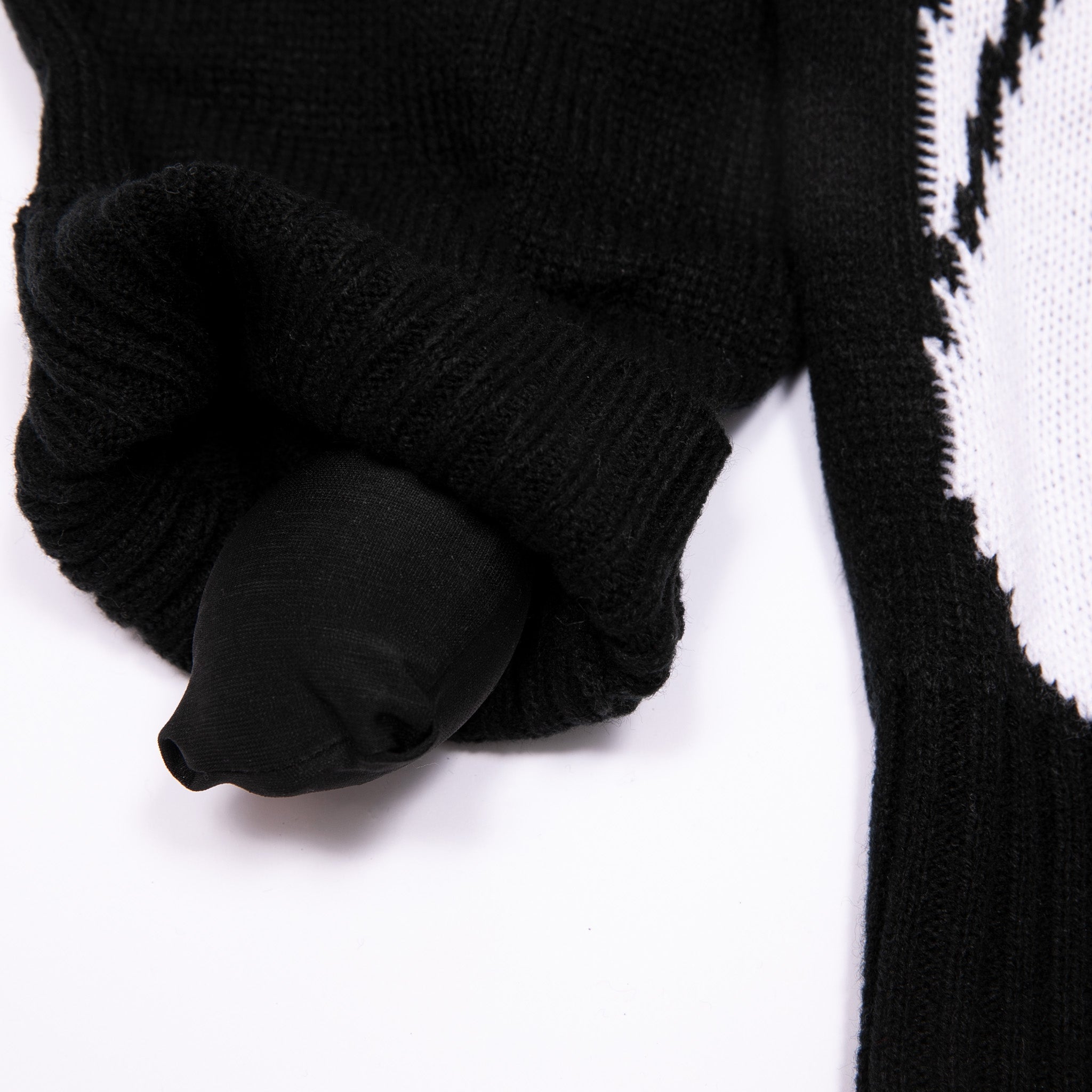 Lord Nermal Flippy Knitty Sweater (Black)-IYAMIUIO