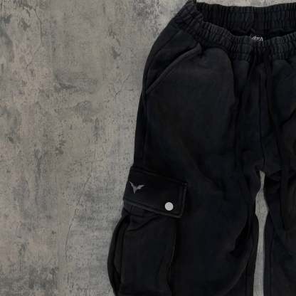CARGO SWEATS (COAL)-IYAMIUIO
