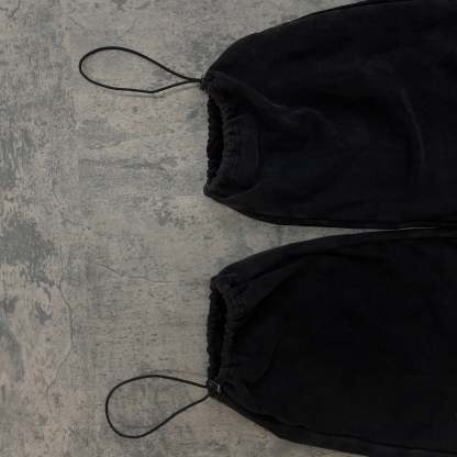 CARGO SWEATS (COAL)-IYAMIUIO