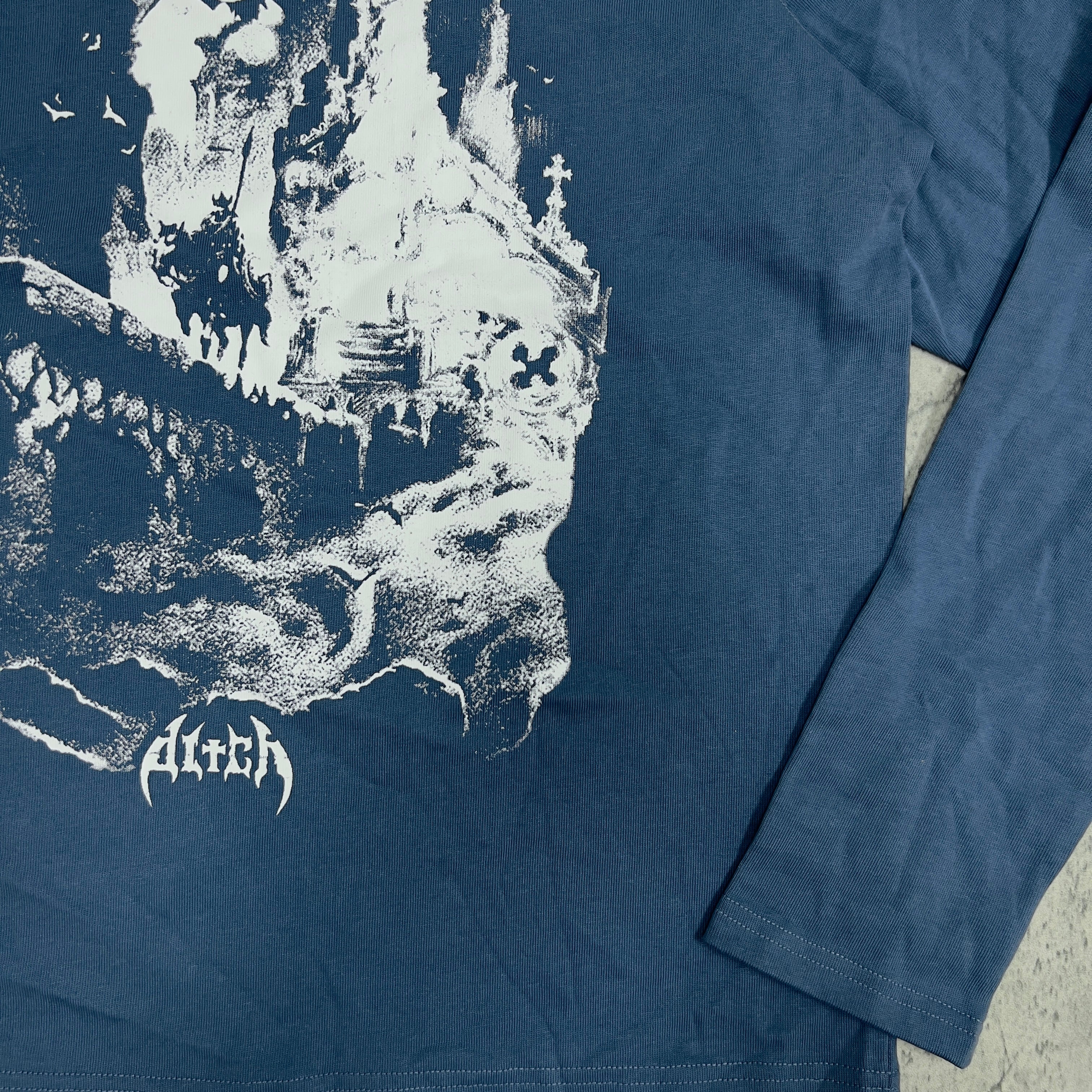 ICE CASTLE LONG SLEEVE (COBALT)-IYAMIUIO