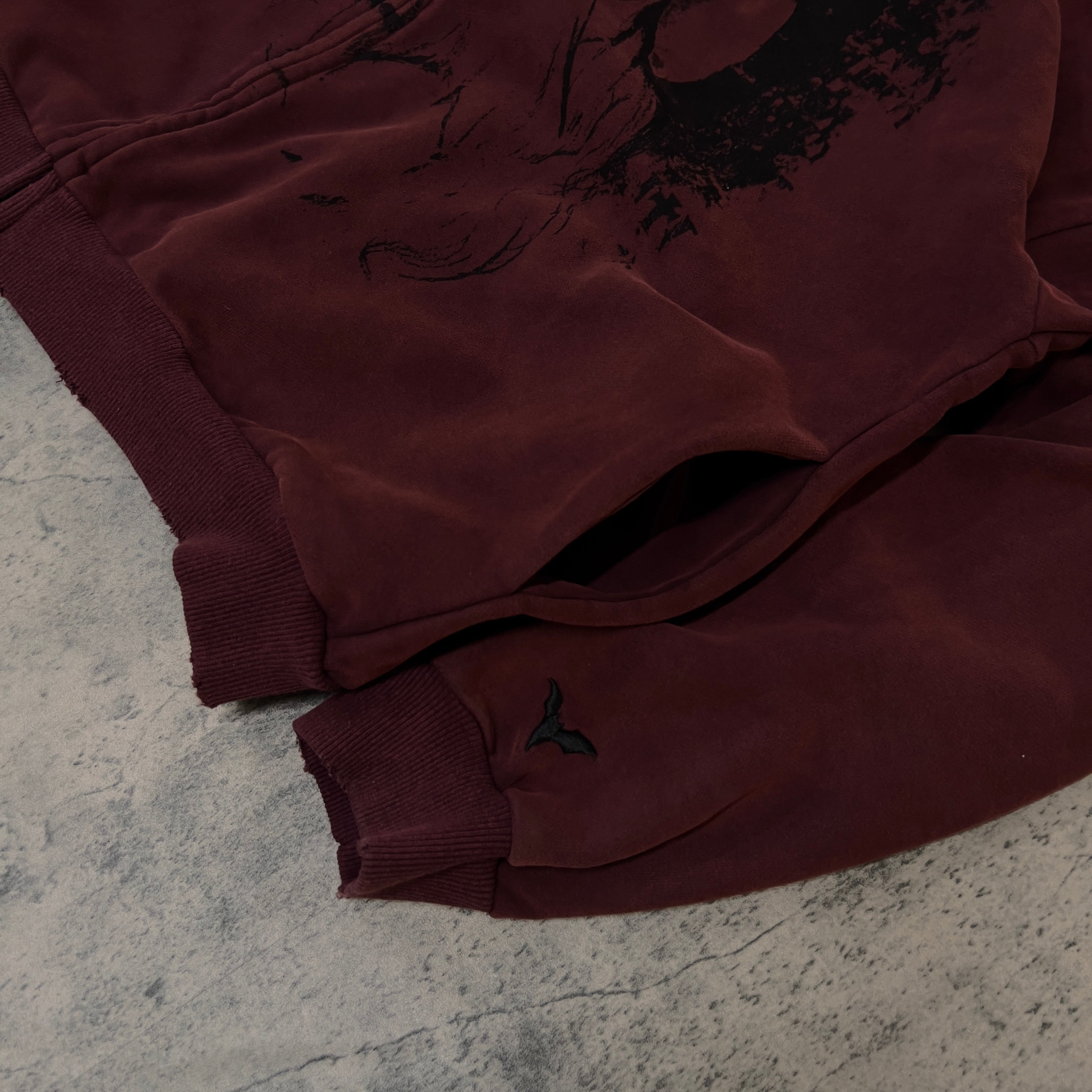 CHARON ZIPUP (CRIMSON)-IYAMIUIO