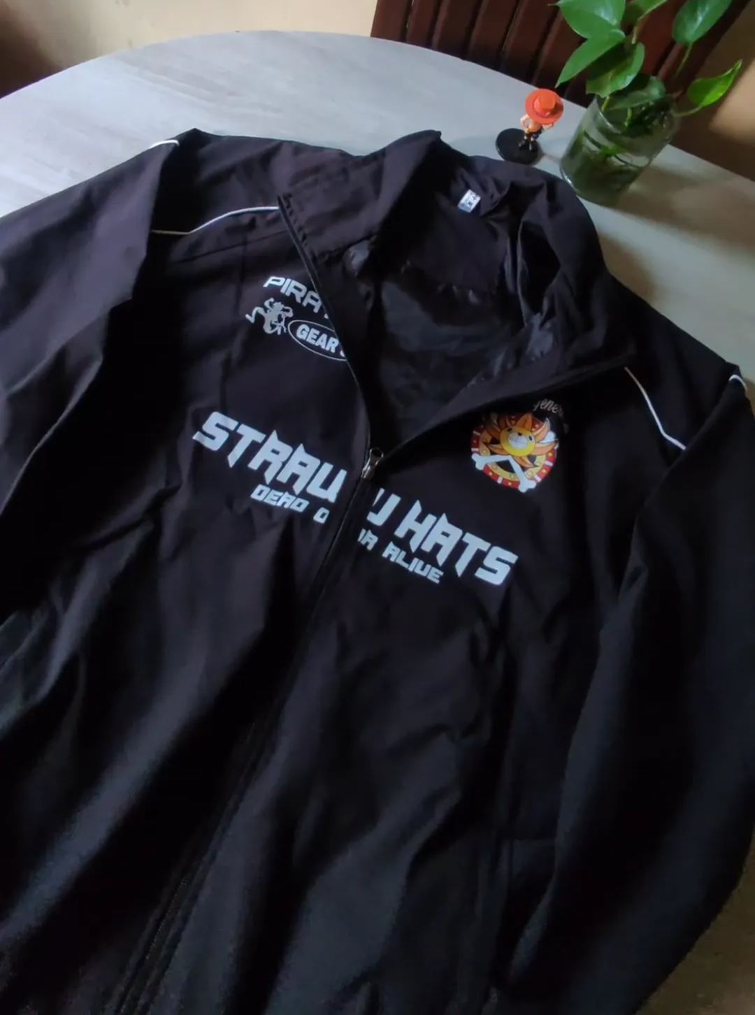 One P -  Jacket-IYAMIUIO