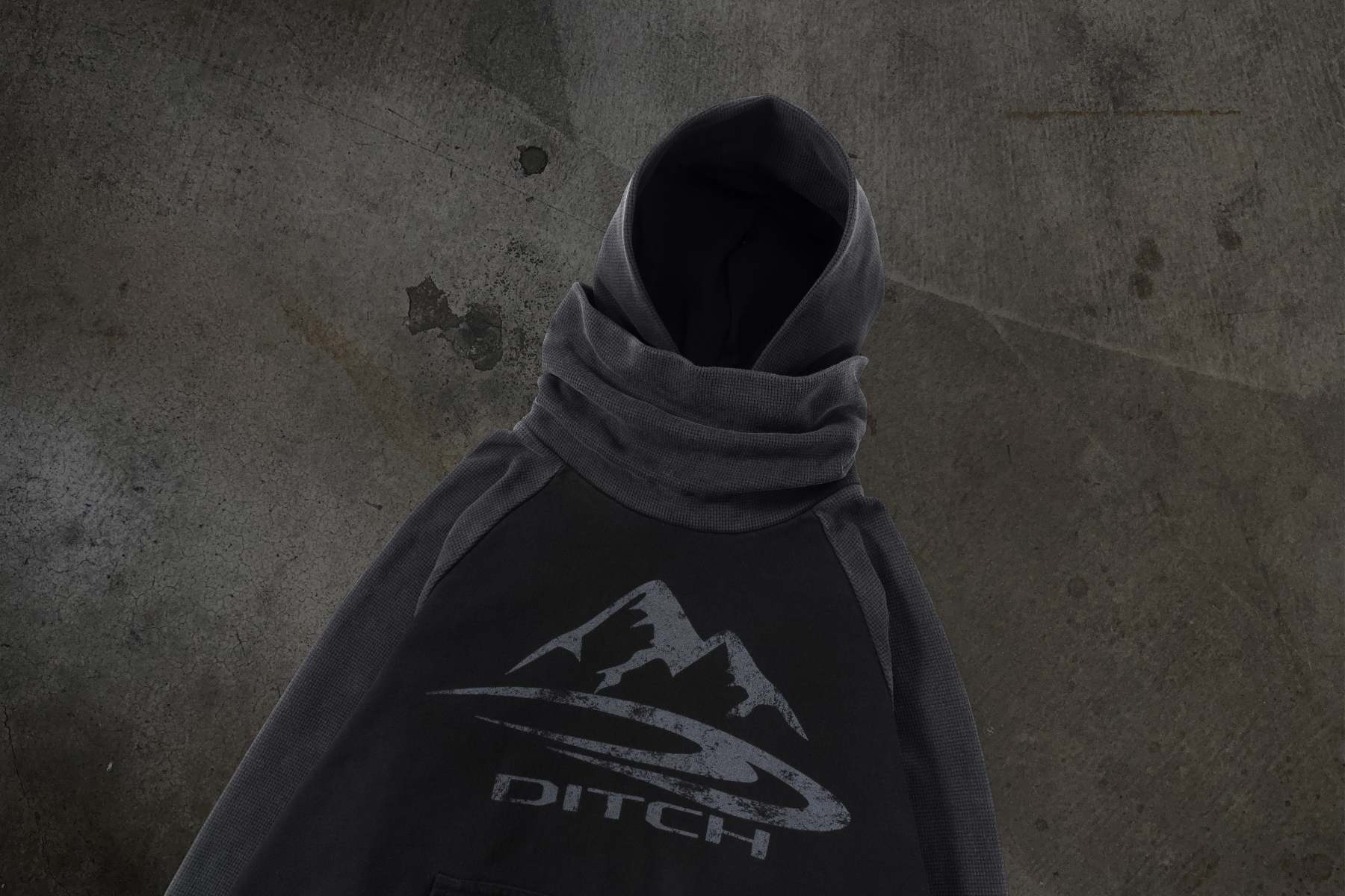 SUMMIT MASKED HOODIE (COAL/THERMAL)-IYAMIUIO