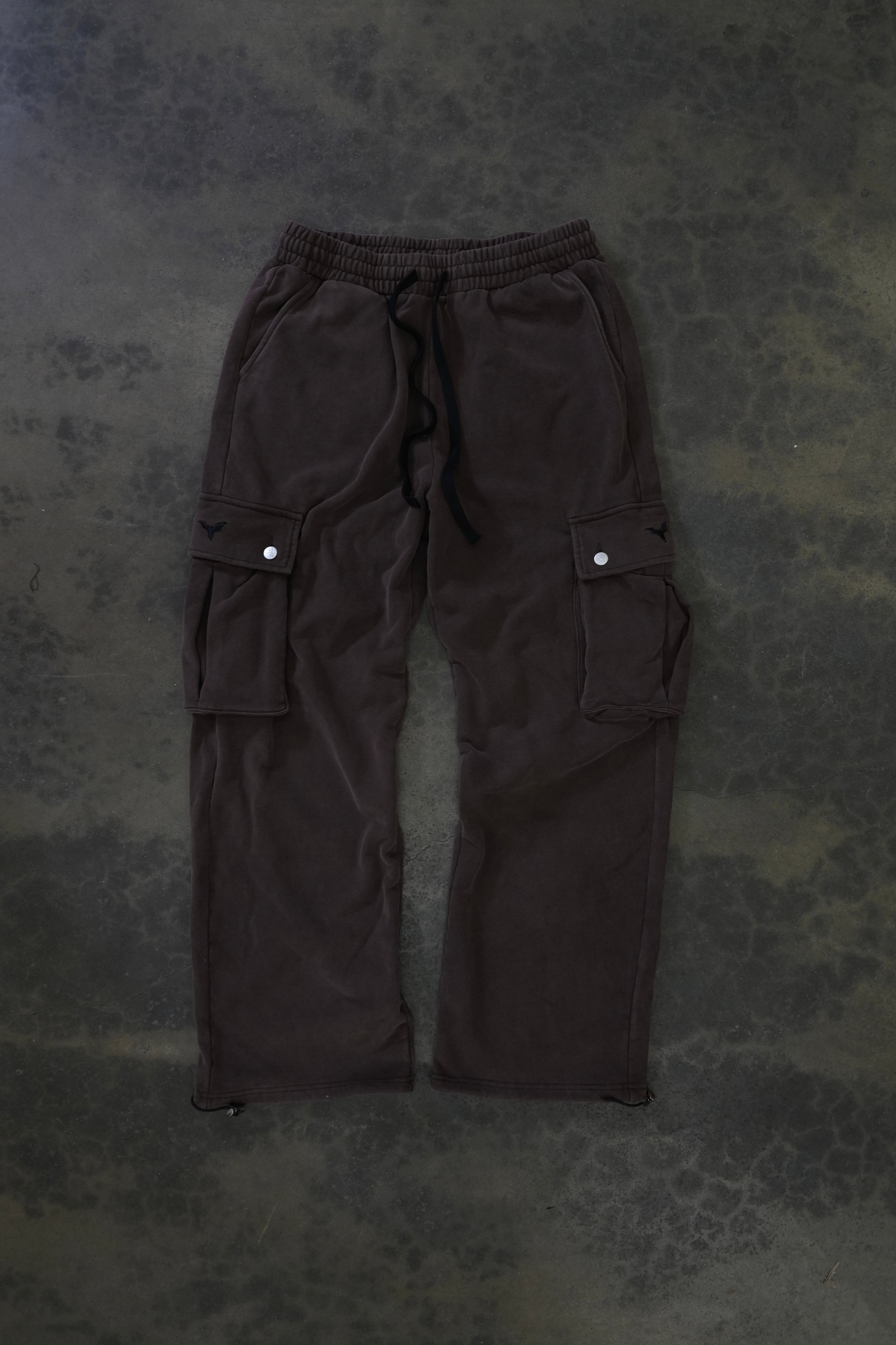 CARGO SWEATS (MOCHA)-IYAMIUIO