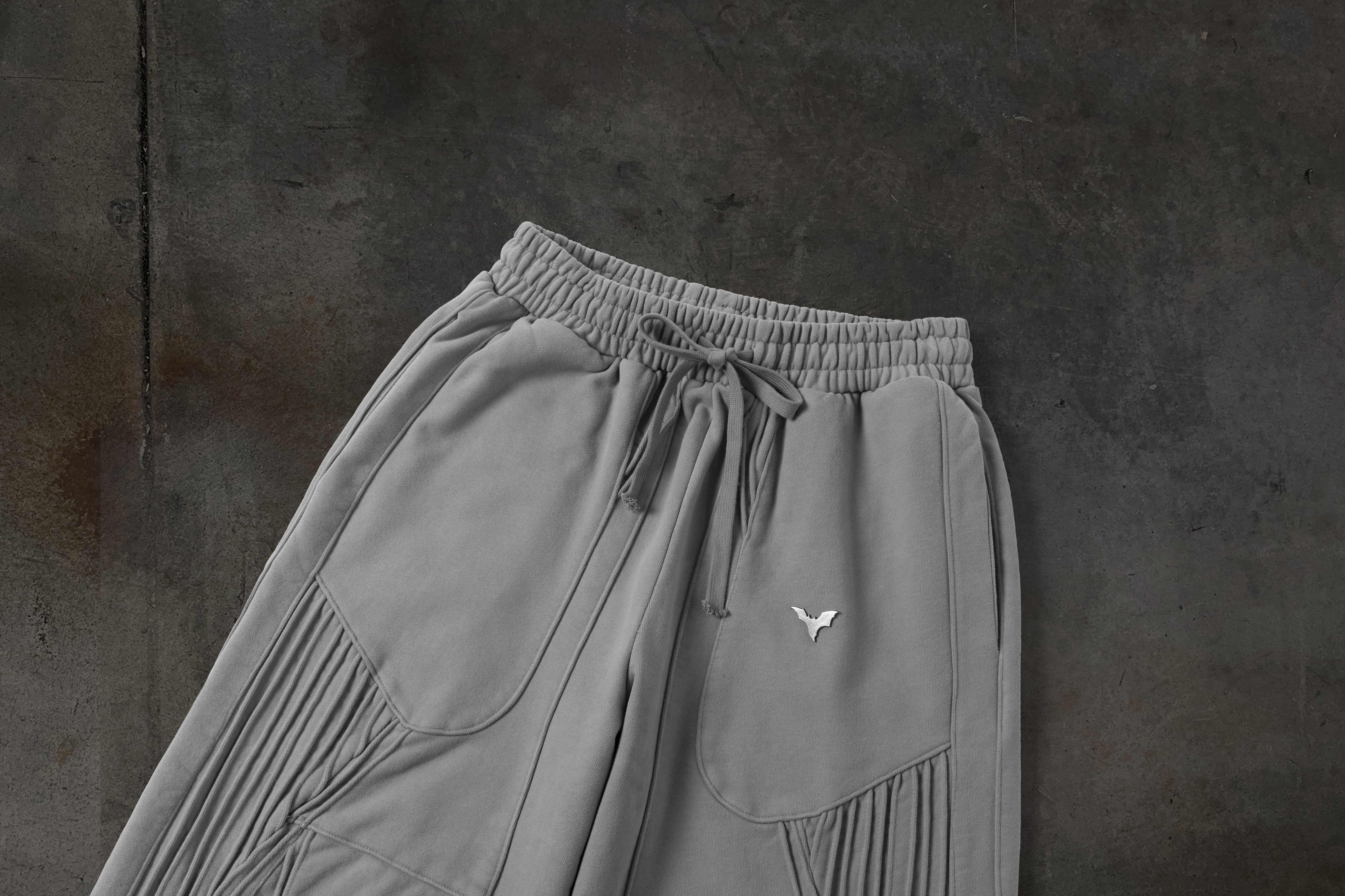 BIKER SWEATS (SAND)-IYAMIUIO