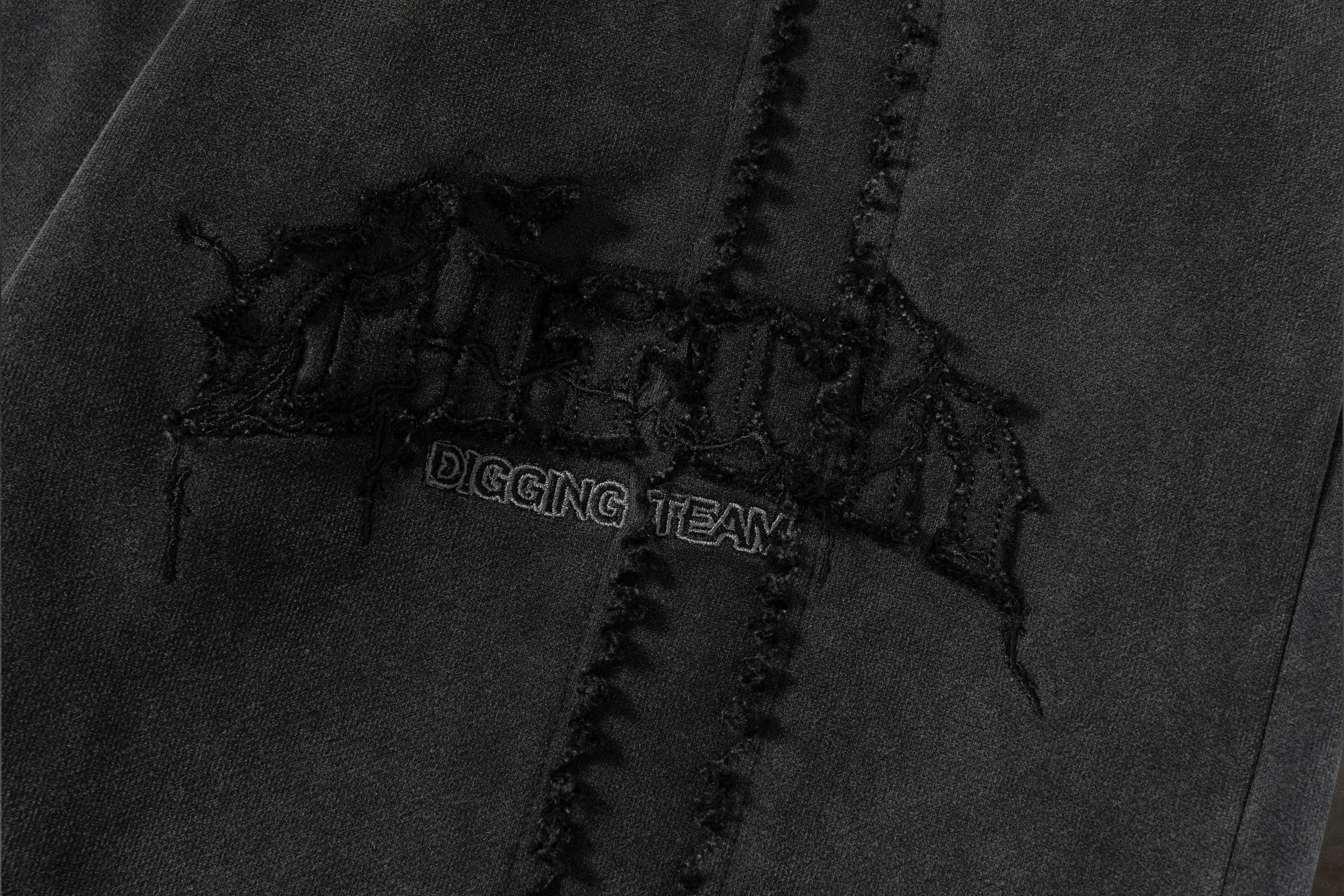 PATCHED SWEATS (COAL)-IYAMIUIO