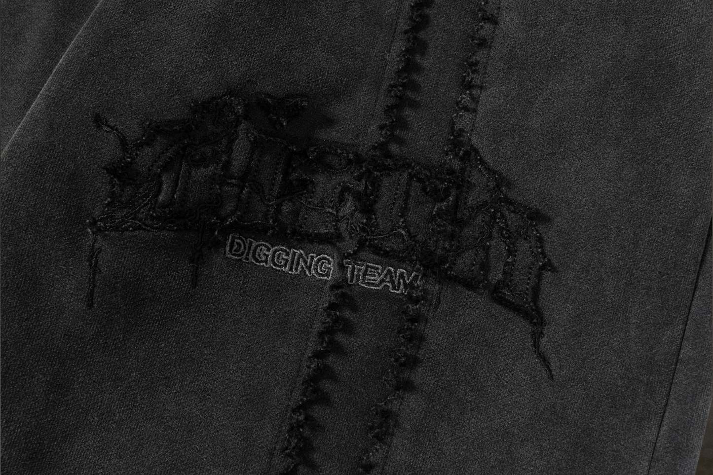 PATCHED SWEATS (COAL)-IYAMIUIO