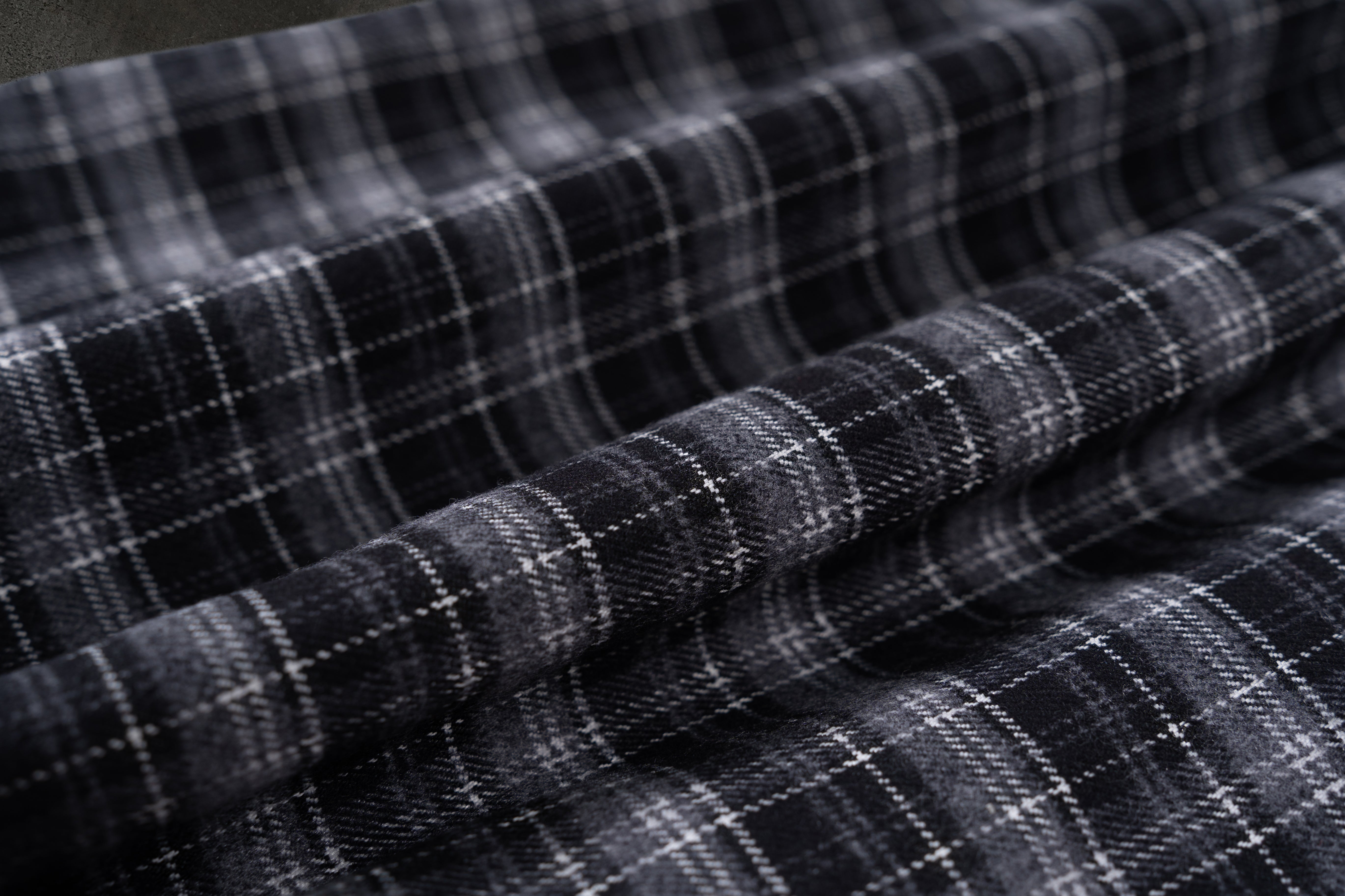 LEATHER FLANNEL (BLACK)-IYAMIUIO