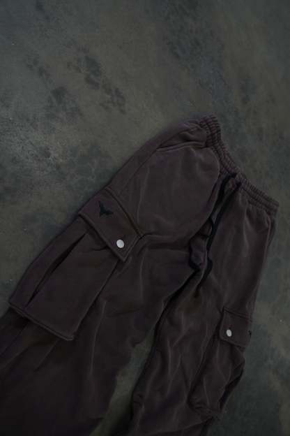 CARGO SWEATS (MOCHA)-IYAMIUIO