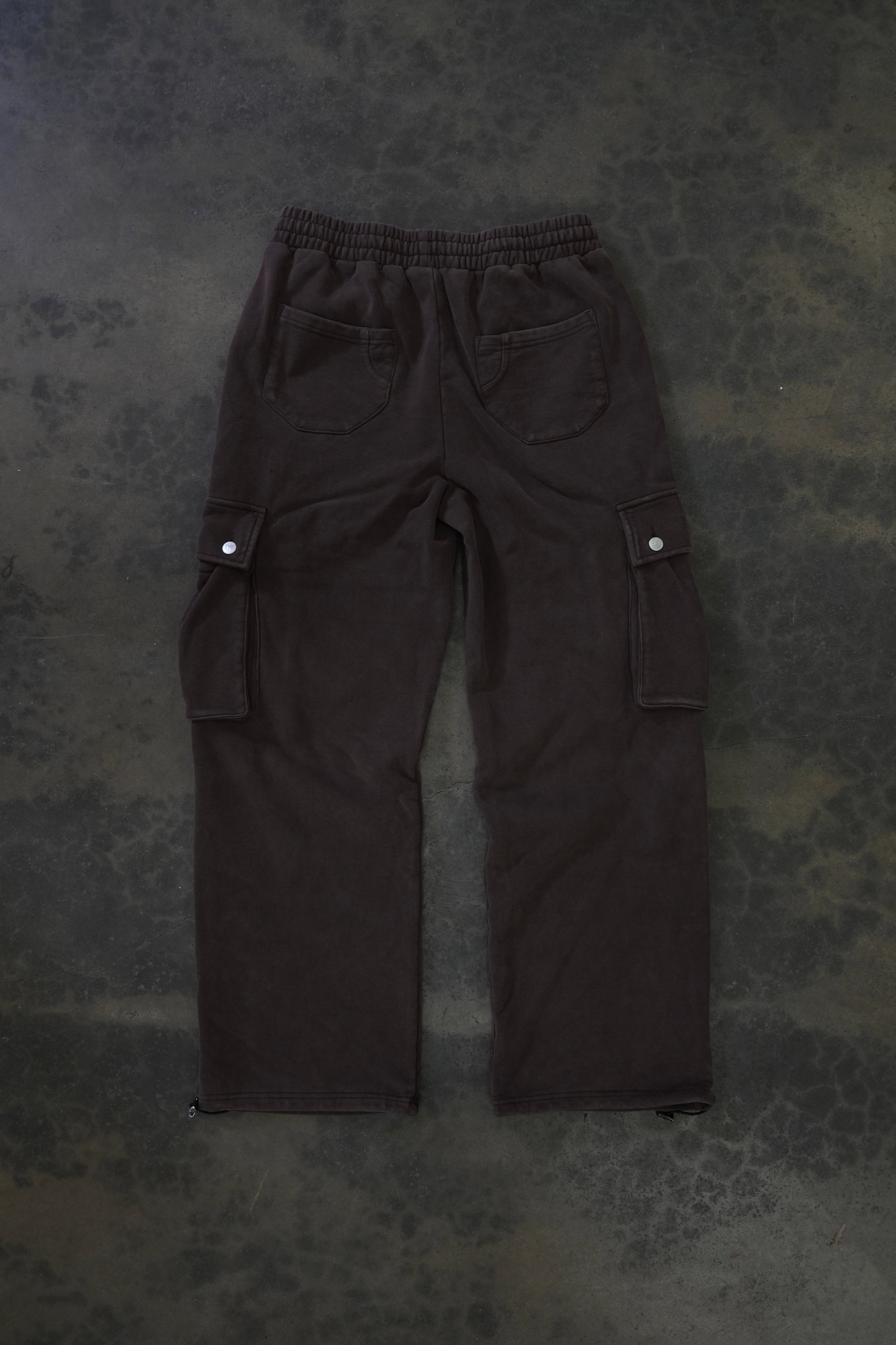 CARGO SWEATS (MOCHA)-IYAMIUIO