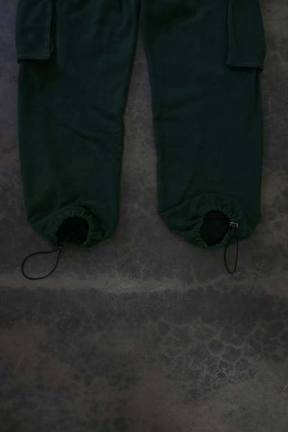 CARGO SWEATS (PINE)-IYAMIUIO