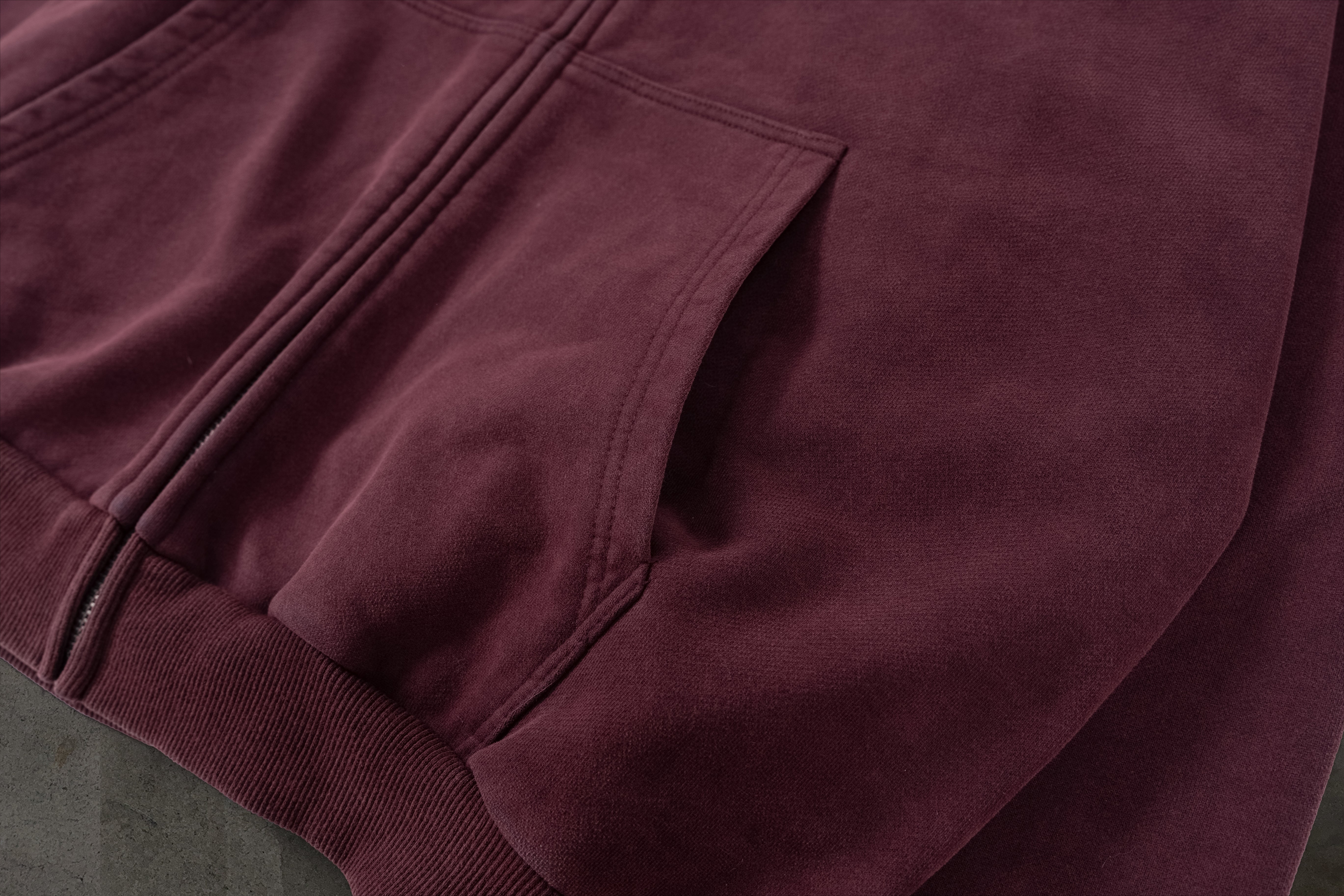 ATHLETIC ZIPUP (CRIMSON)-IYAMIUIO