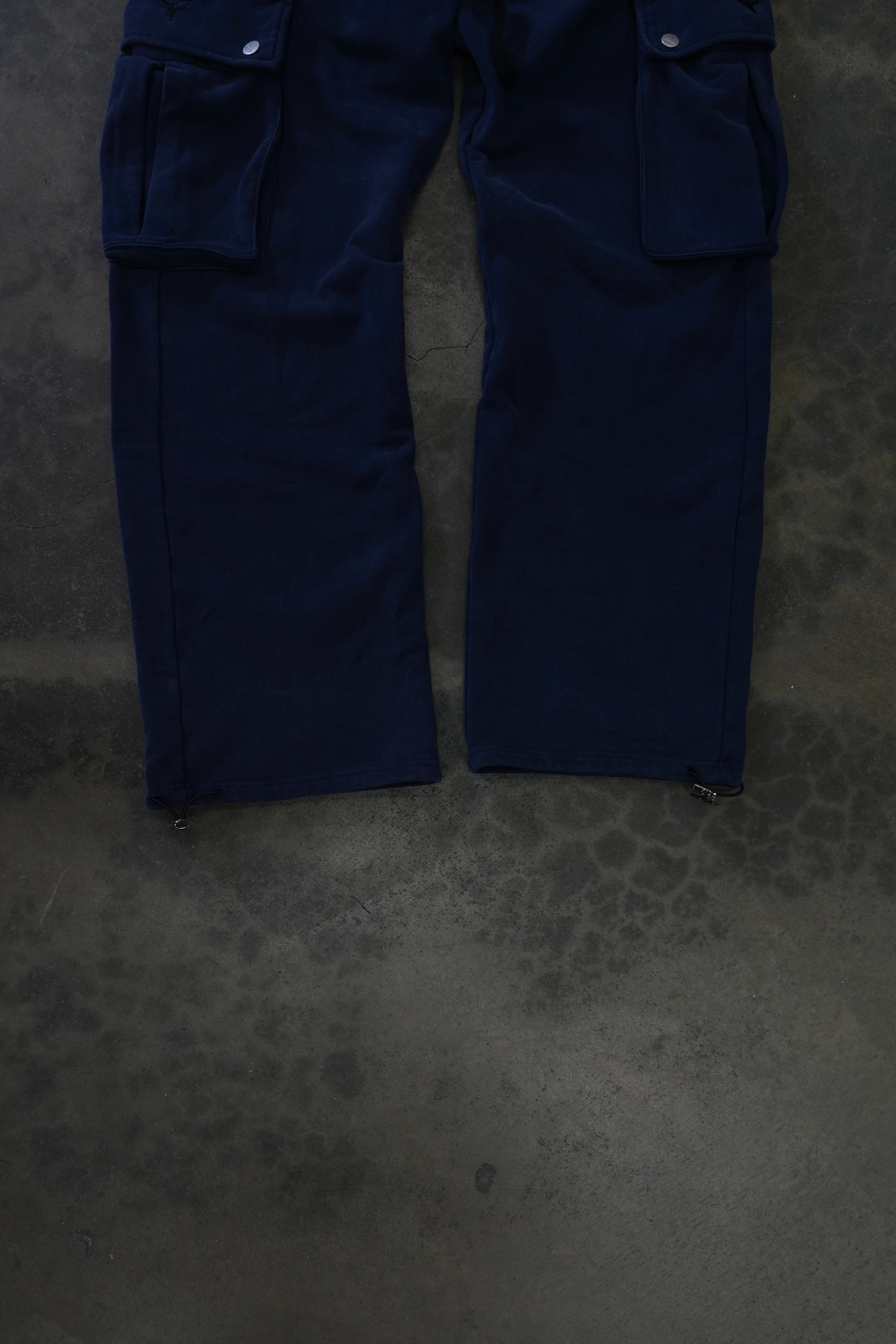 CARGO SWEATS (NAVY)-IYAMIUIO