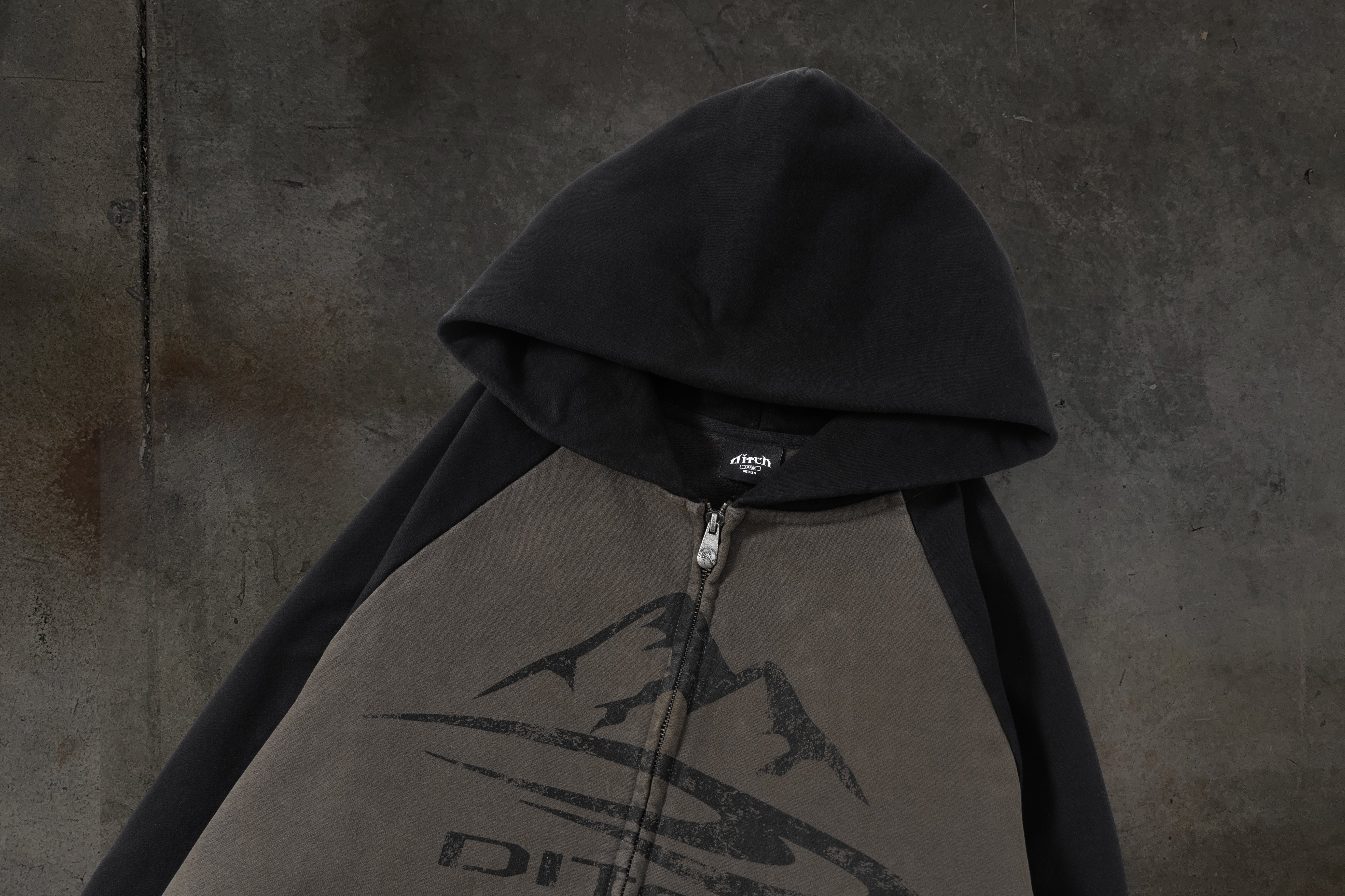 SUMMIT ZIPUP (ASH)-IYAMIUIO