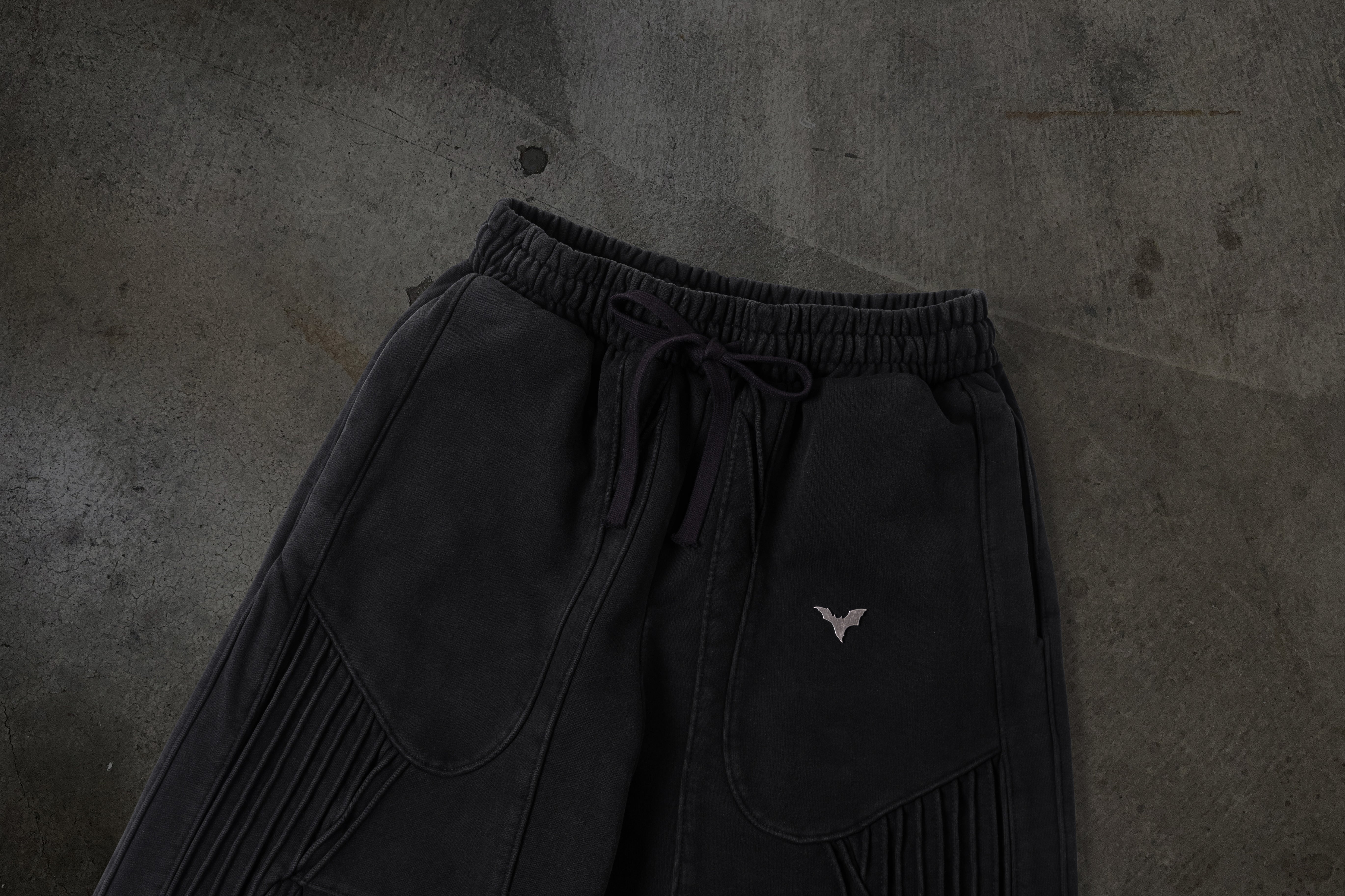 BIKER SWEATS (COAL)-IYAMIUIO