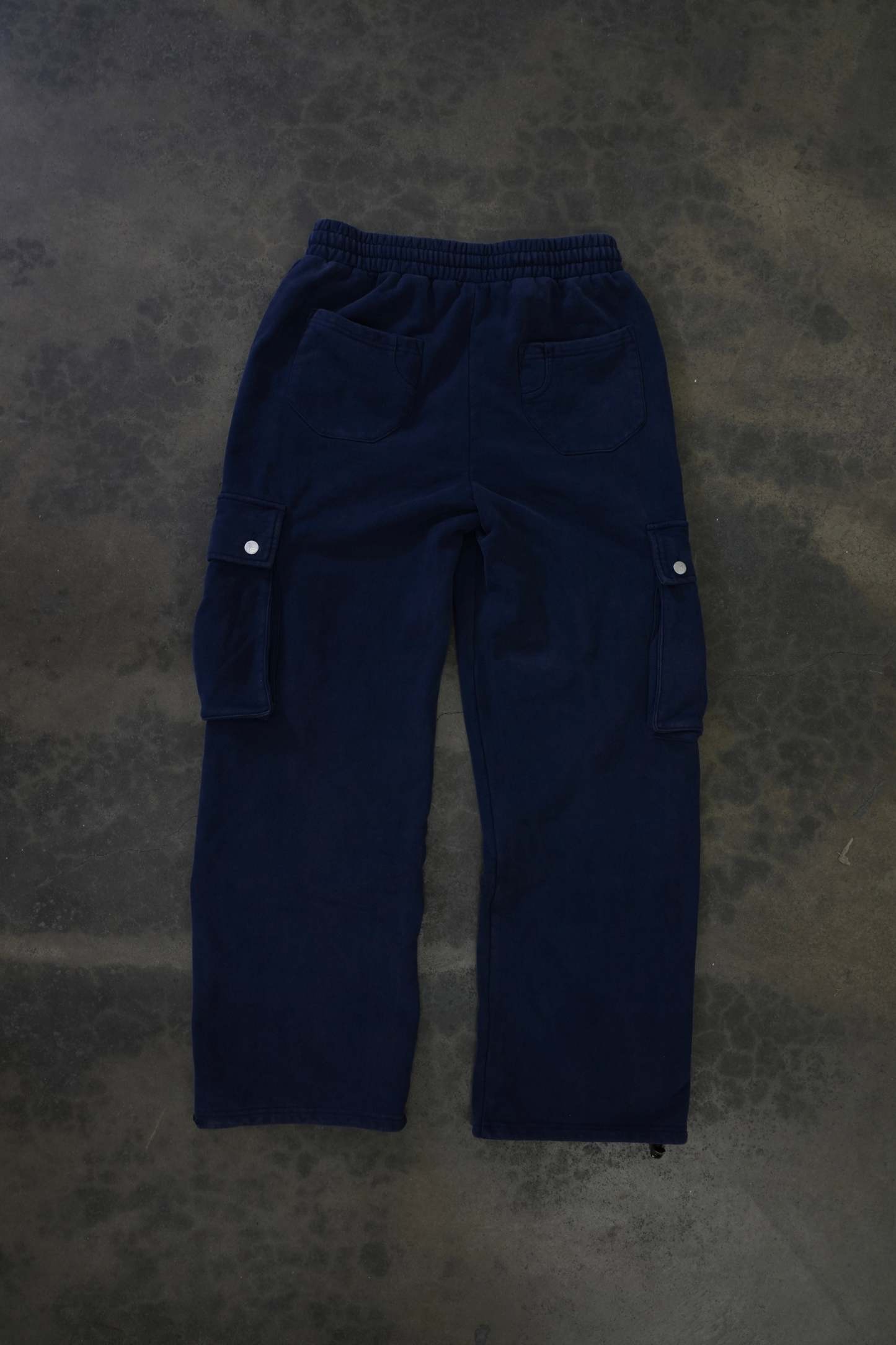 CARGO SWEATS (NAVY)-IYAMIUIO