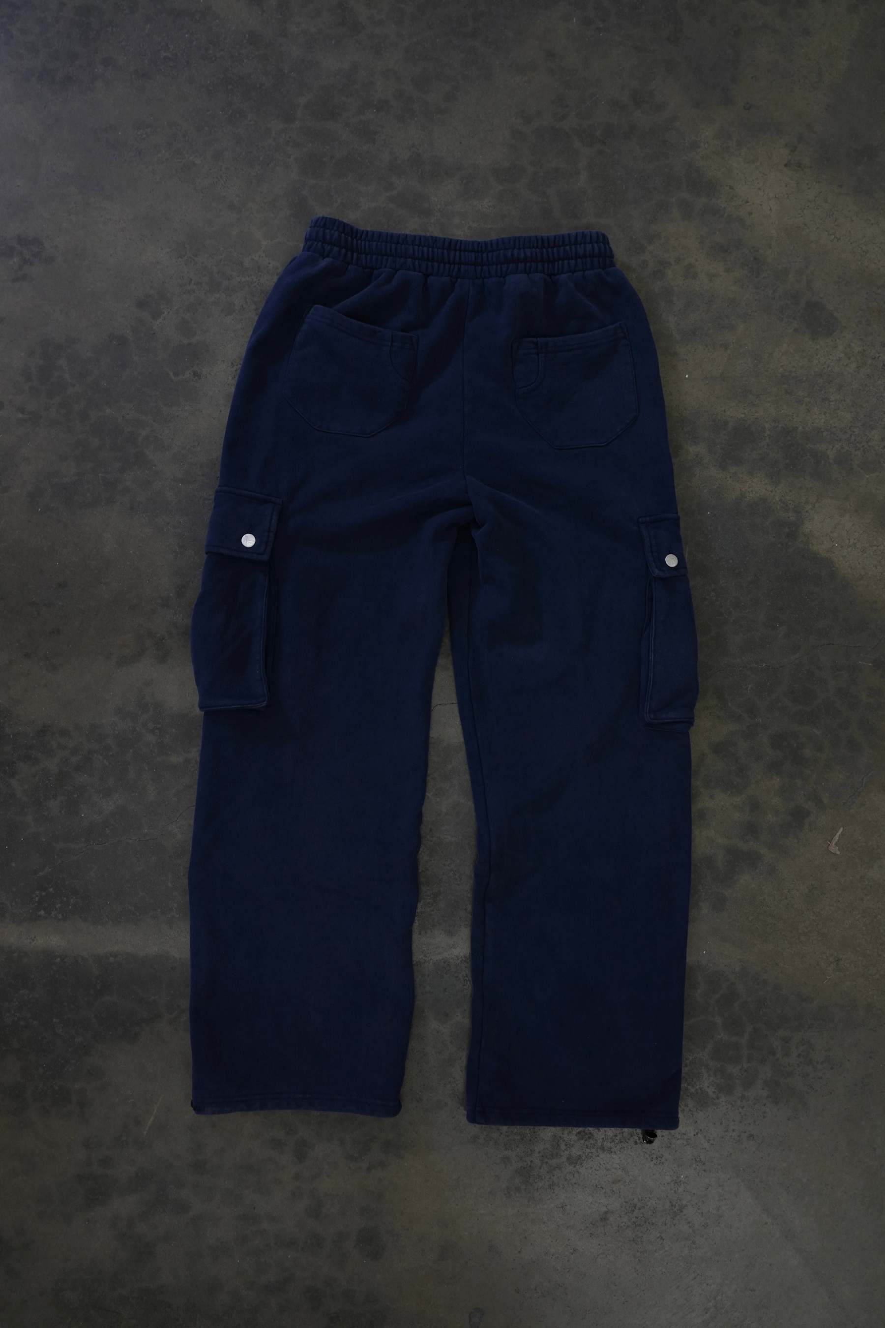 CARGO SWEATS (NAVY)-IYAMIUIO