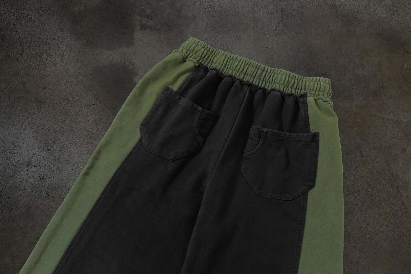 SUMMIT SWEATS (PINE)-IYAMIUIO