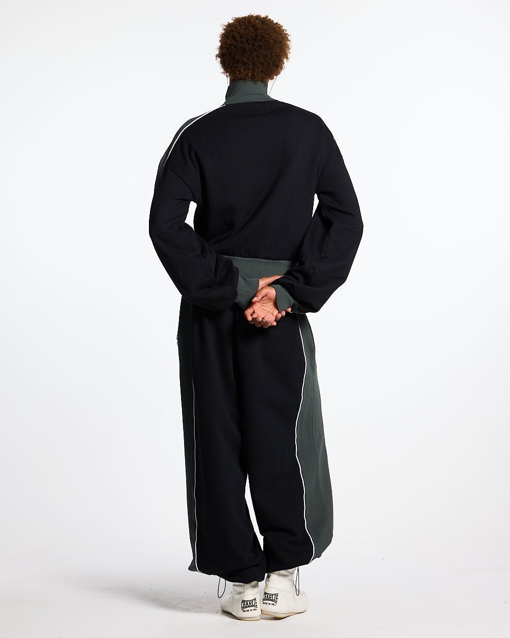 JET LAG JACKET BLACK-IYAMIUIO