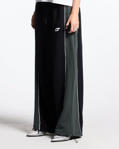 JET LAG PANTS BLACK-IYAMIUIO