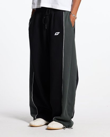 JET LAG PANTS BLACK-IYAMIUIO