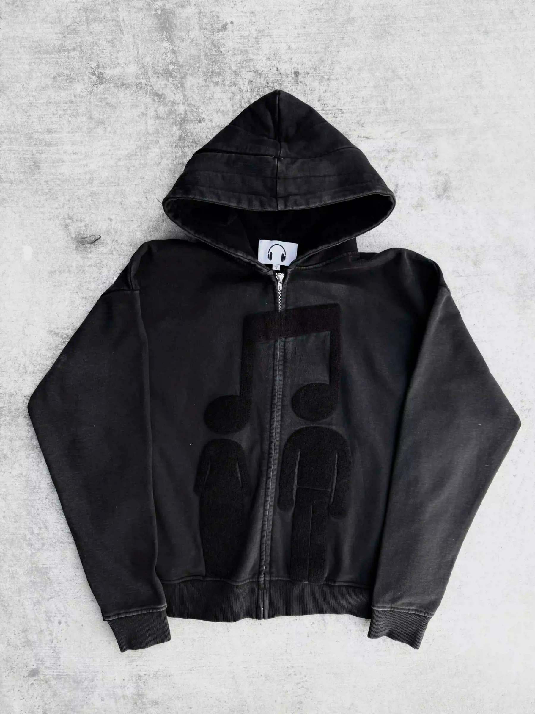 “Music Connects Us” v2 Zip (Black)-IYAMIUIO