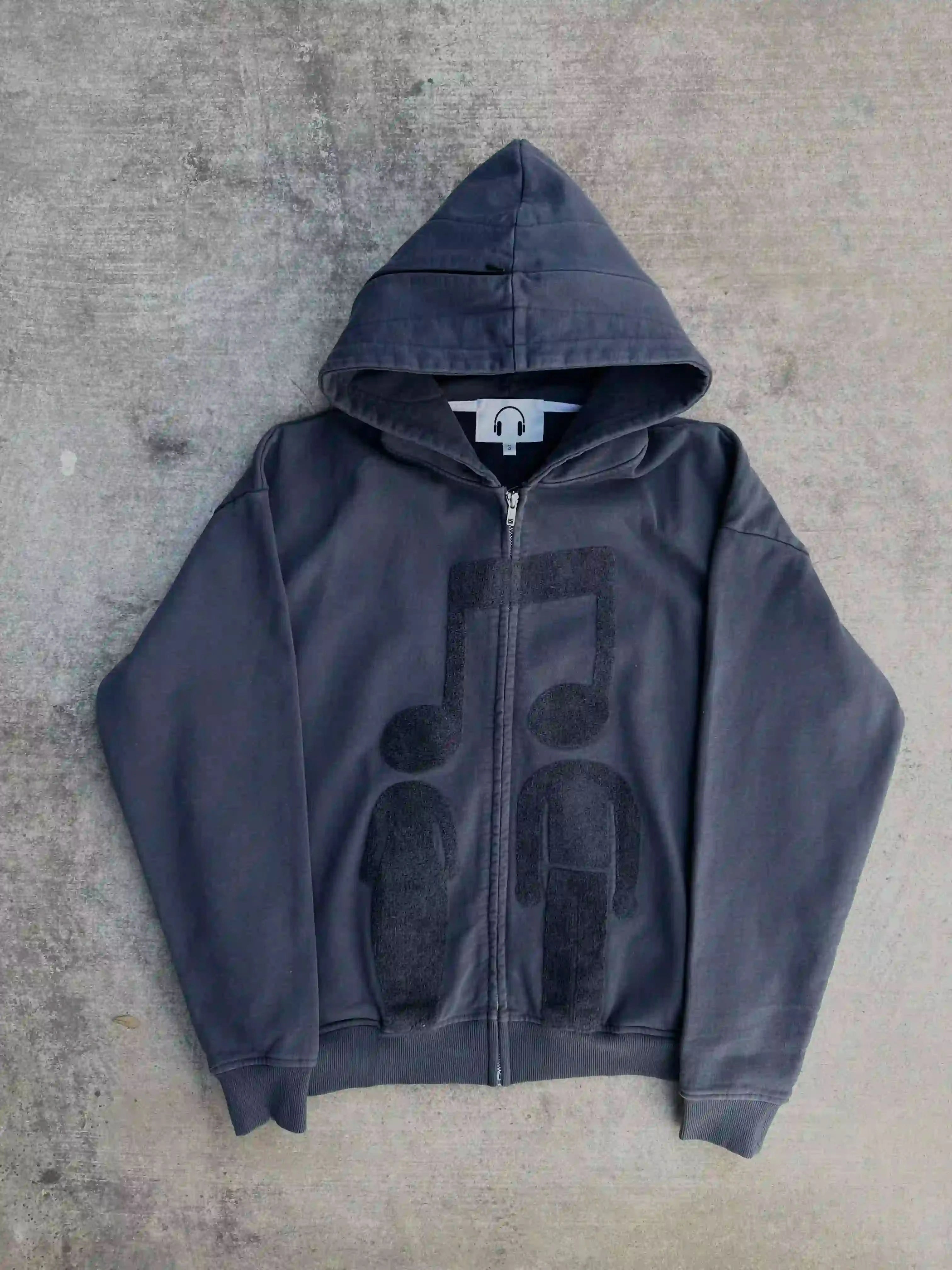 “Music Connects Us” v2 Zip (Grey)-IYAMIUIO