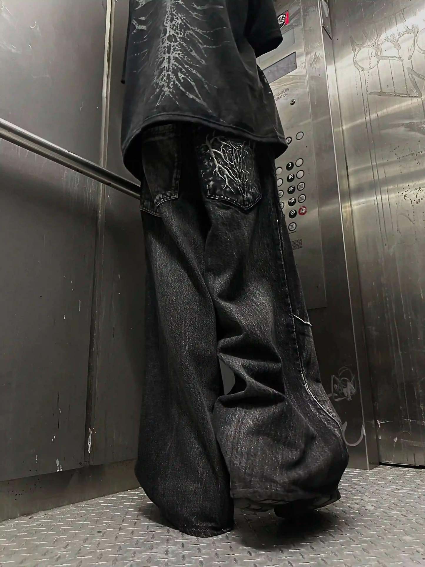 "Phantom Troupe" Jeans-IYAMIUIO